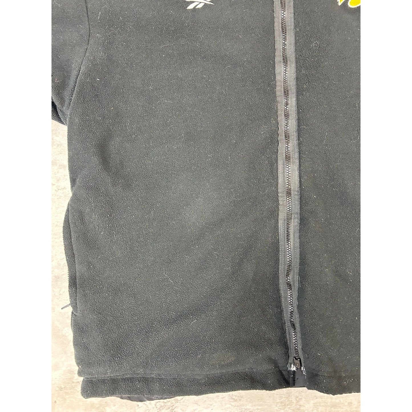 Vintage Iowa Hawkeyes NCAA Embroidered Logo Reversible Jacket Size Large