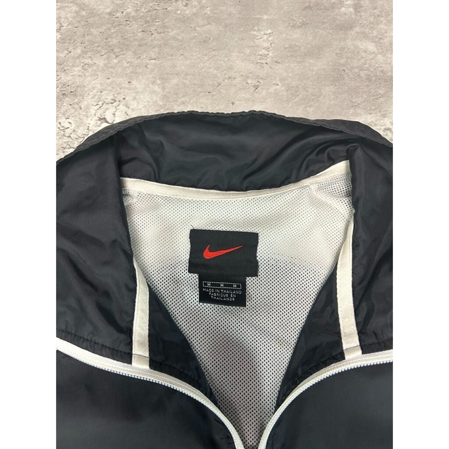 Vintage Y2K Nike Embroidered Swoosh Full Zip Windbreaker Jacket Size Medium
