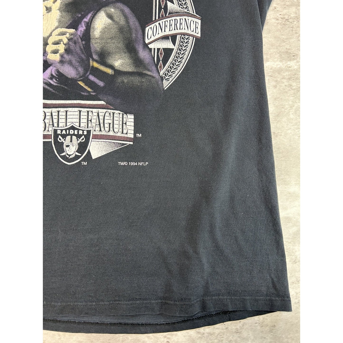 Vintage 1994 Los Angeles Raiders NFL Character Graphic T-Shirt Size XL