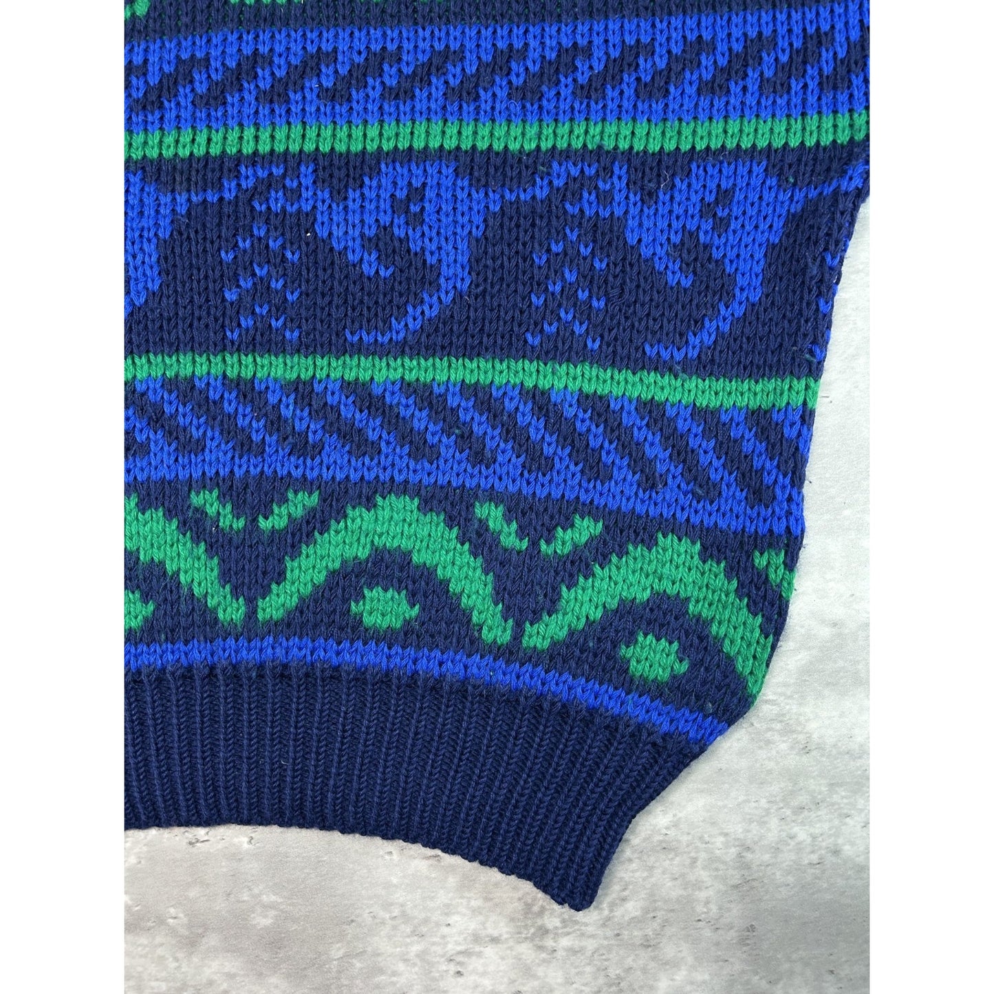 Vintage 90s Hysport Animal All Over Print Striped Pullover Knit Sweater Sz Large