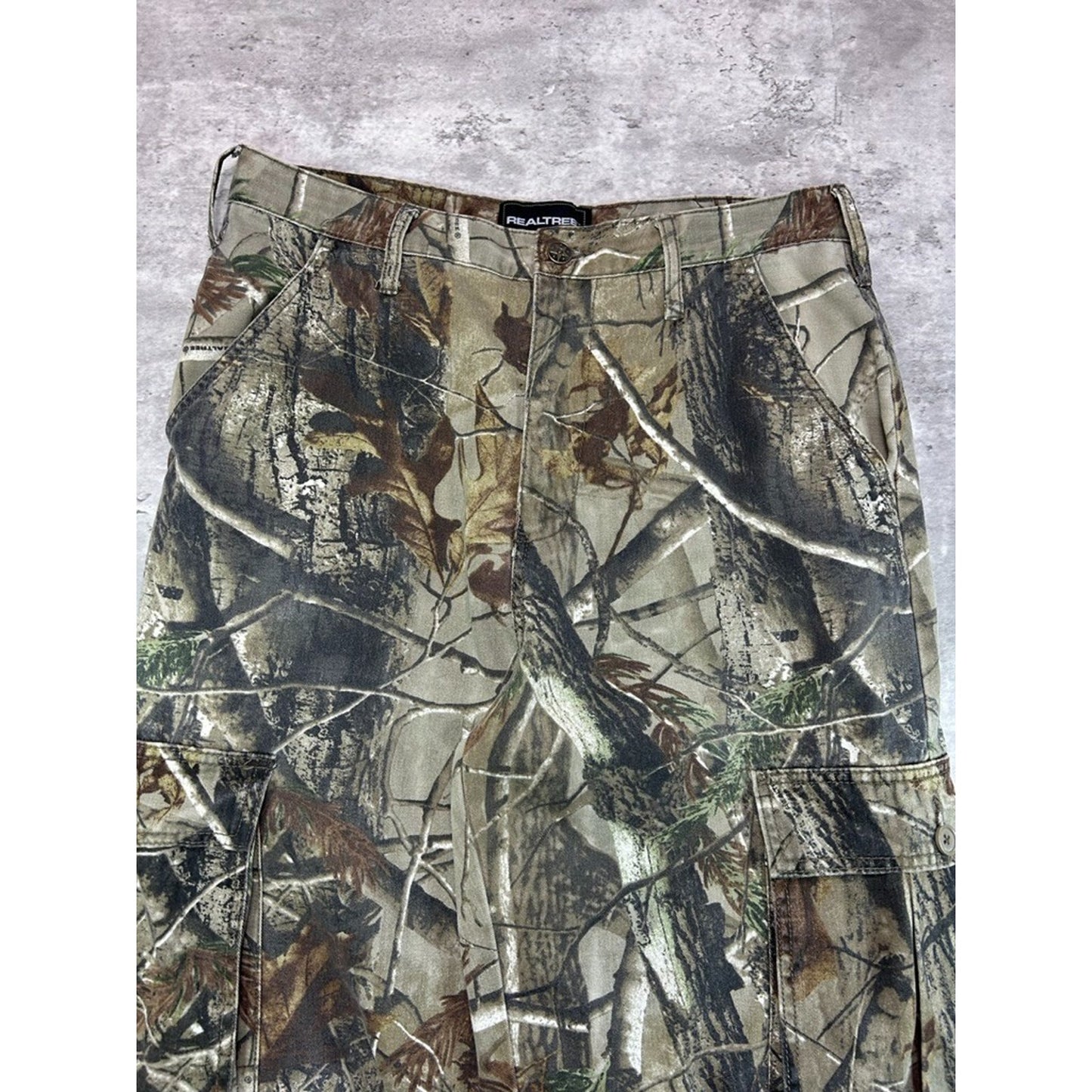 Vintage Realtree AP Tree Camo Hunting Cargo Pants Size 34