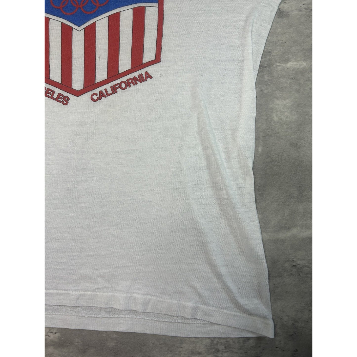 Vintage 1984 Olympic Games Team USA Graphic Long Sleeve T-Shirt Size Medium