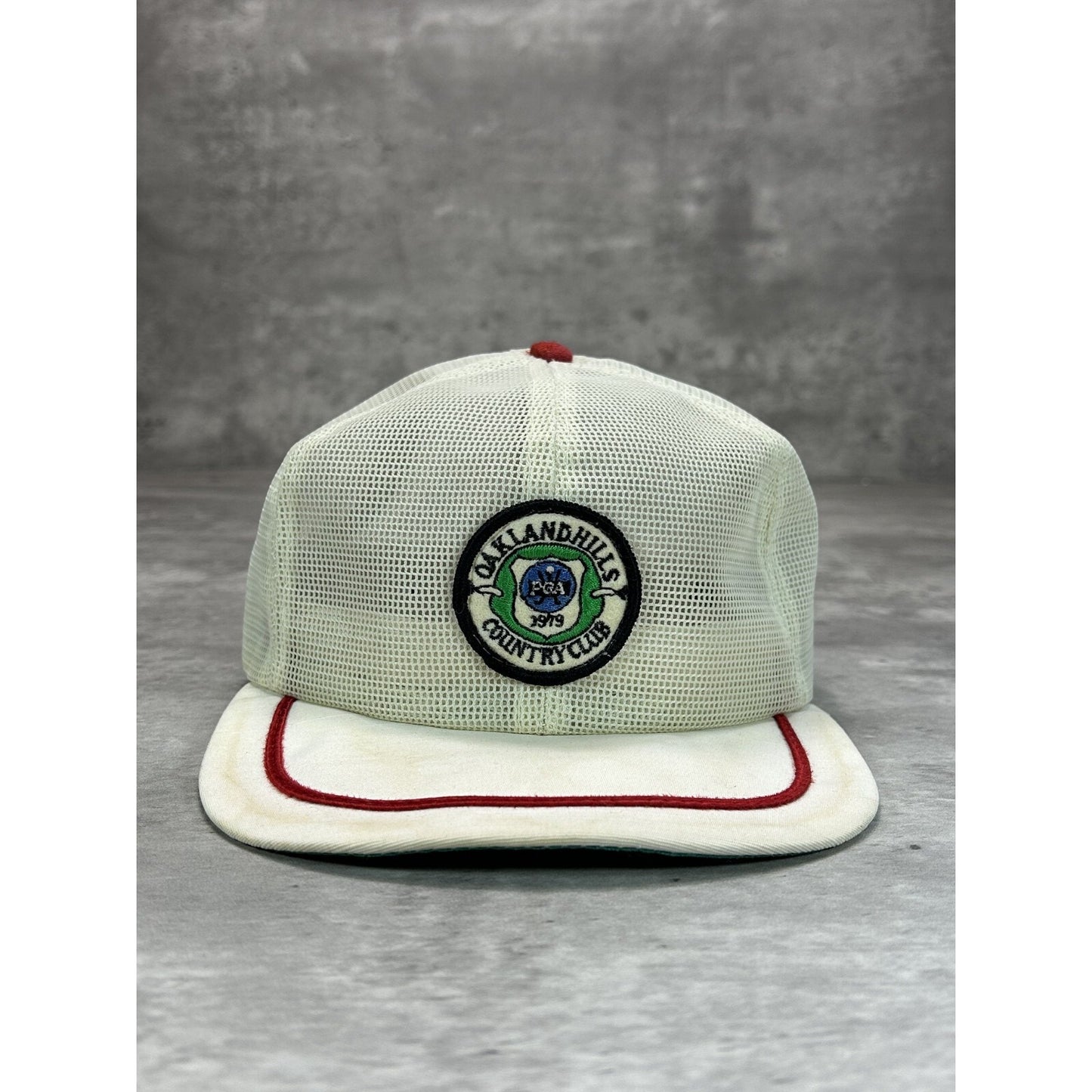 Vintage 1980s Oakland Hills Country Club PGA Mesh Snapback Hat OSFA White