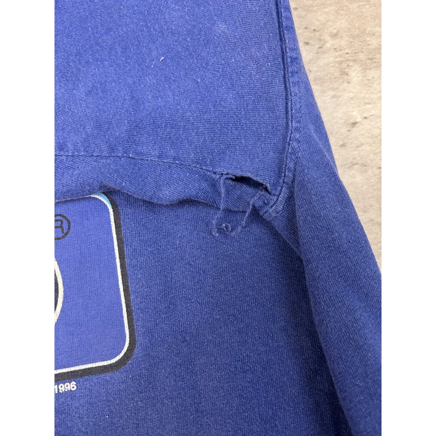 Vintage 1996 Speedo Saltwater Tested Surfing Graphic T-Shirt Size Large