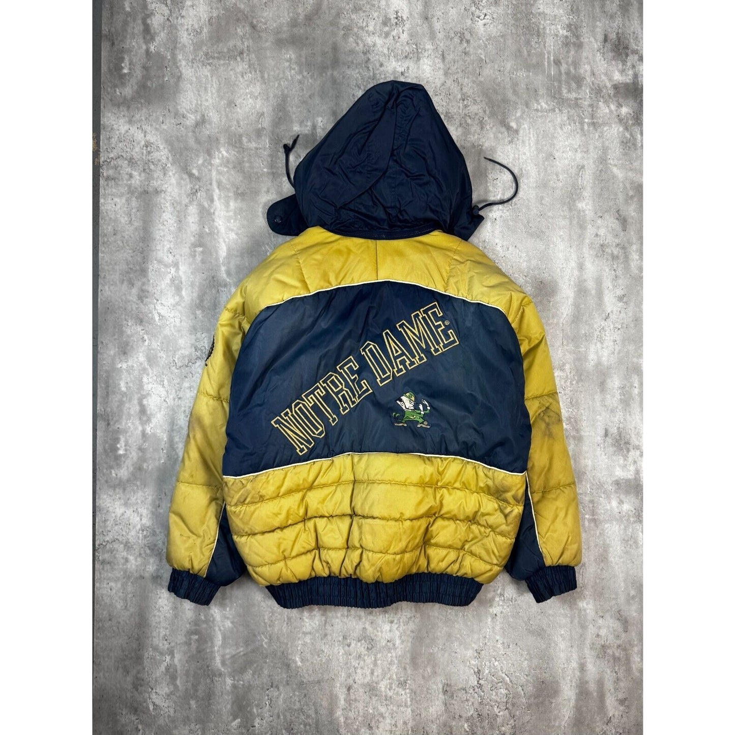 Vintage 90s Notre Dame Fighting Irish NCAA Insulated Jacket Size Large XL