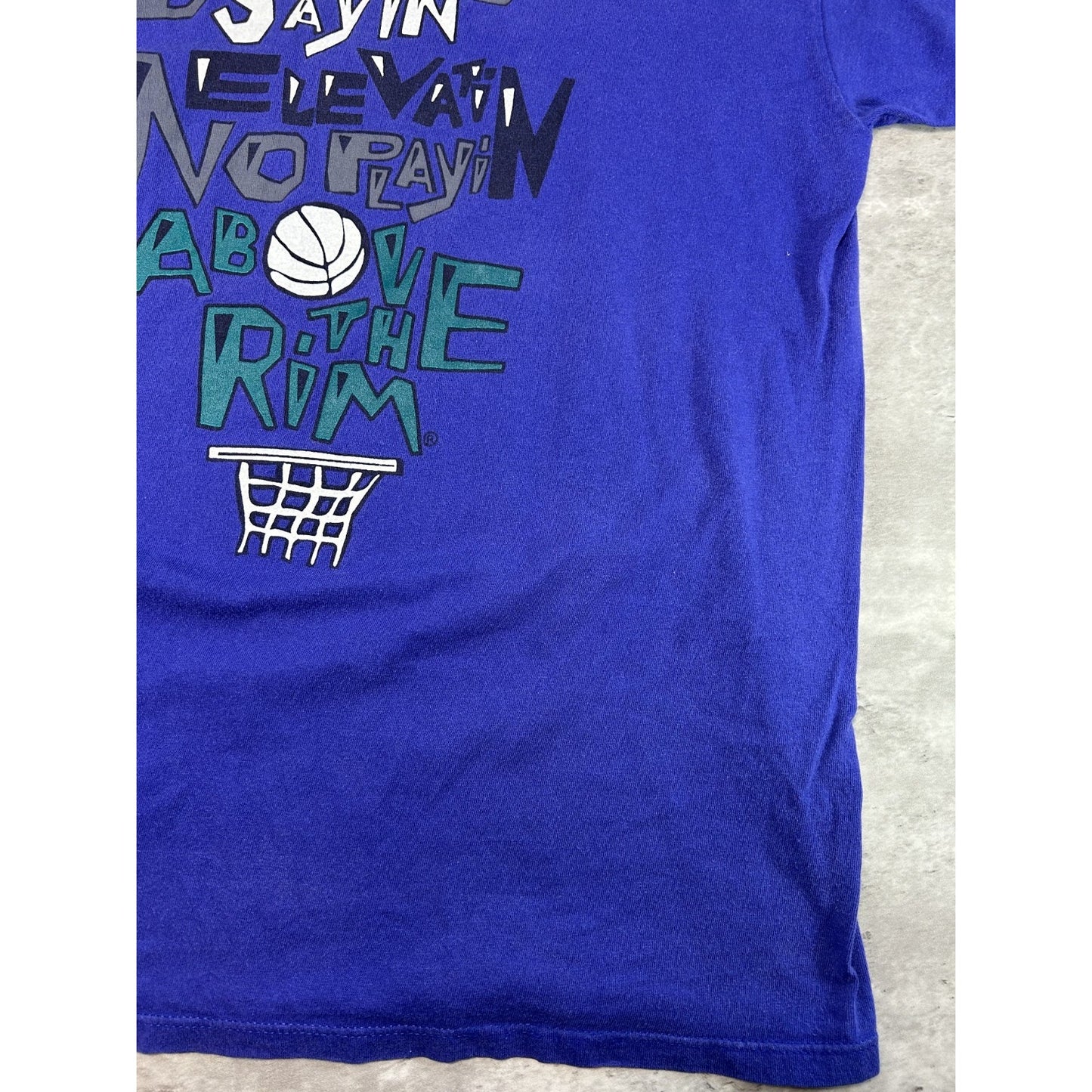 Vintage 90s Above The Rim Slammin Jammin Basketball Slogan T-Shirt Size Large