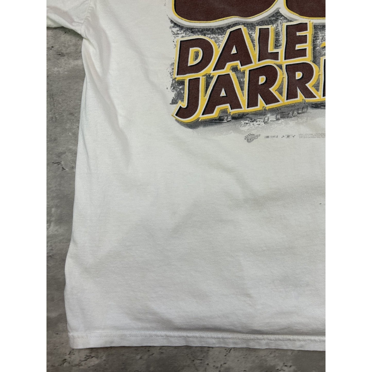 Vintage Dale Jarrett #88 Nascar Racing Spellout Graphic T-Shirt Size XL