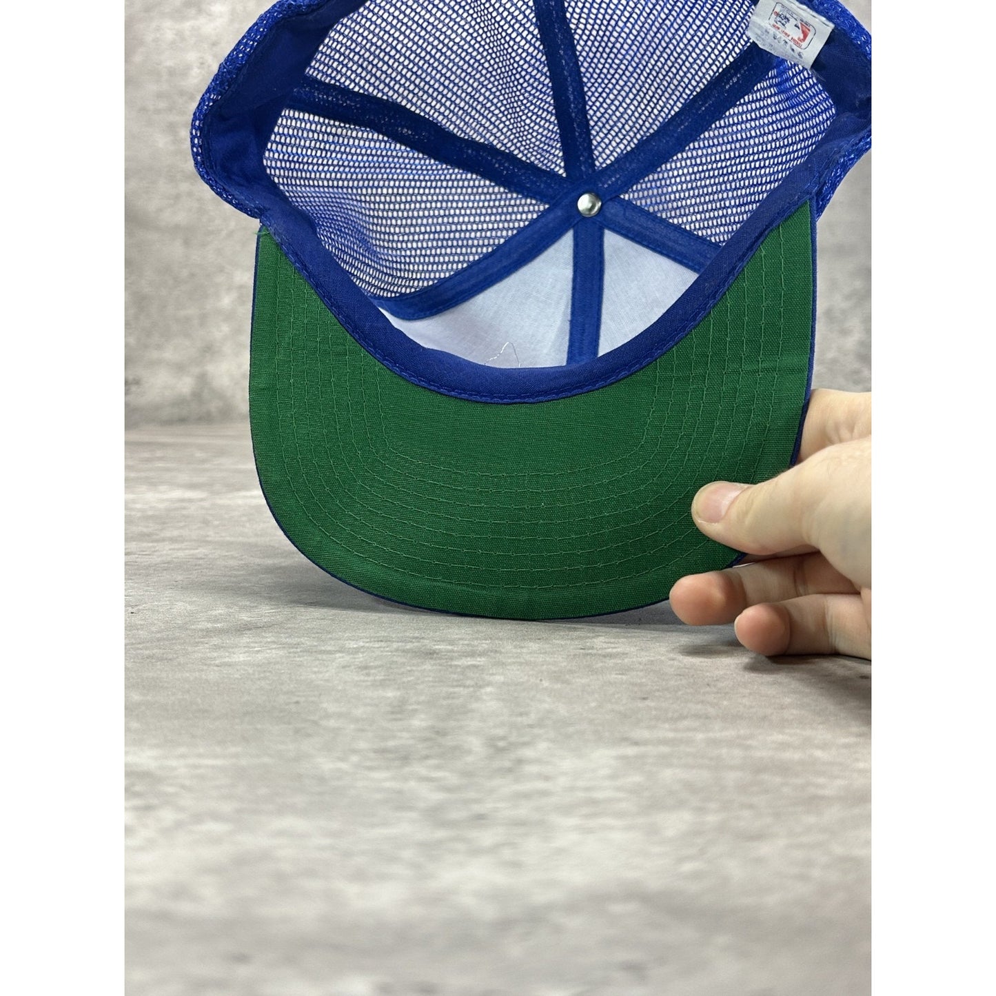 Vintage 90s Chicago Cubs MLB Embroidered Logo Trucker Snapback Hat OSFA