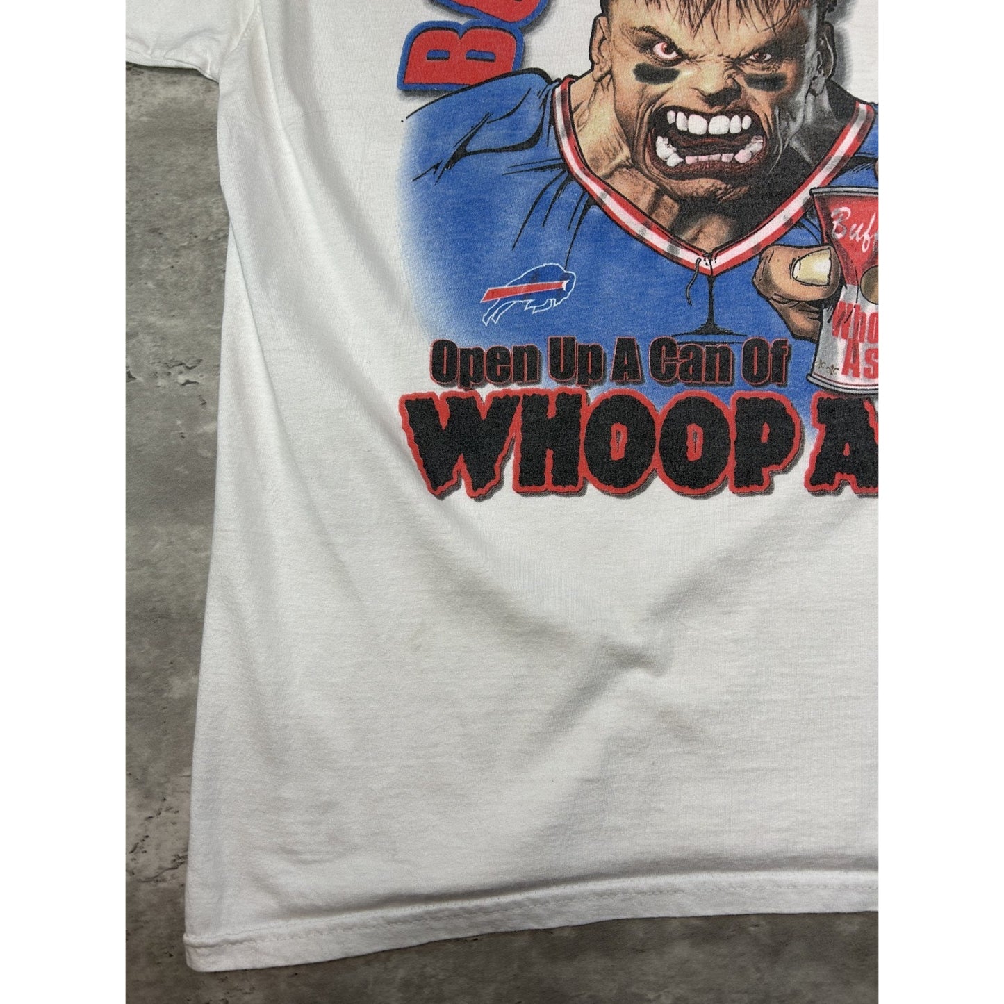 Vintage 90s Buffalo Bills NFL Open Up A Can Of Whoop Ass Cartoon T-Shirt Size XL