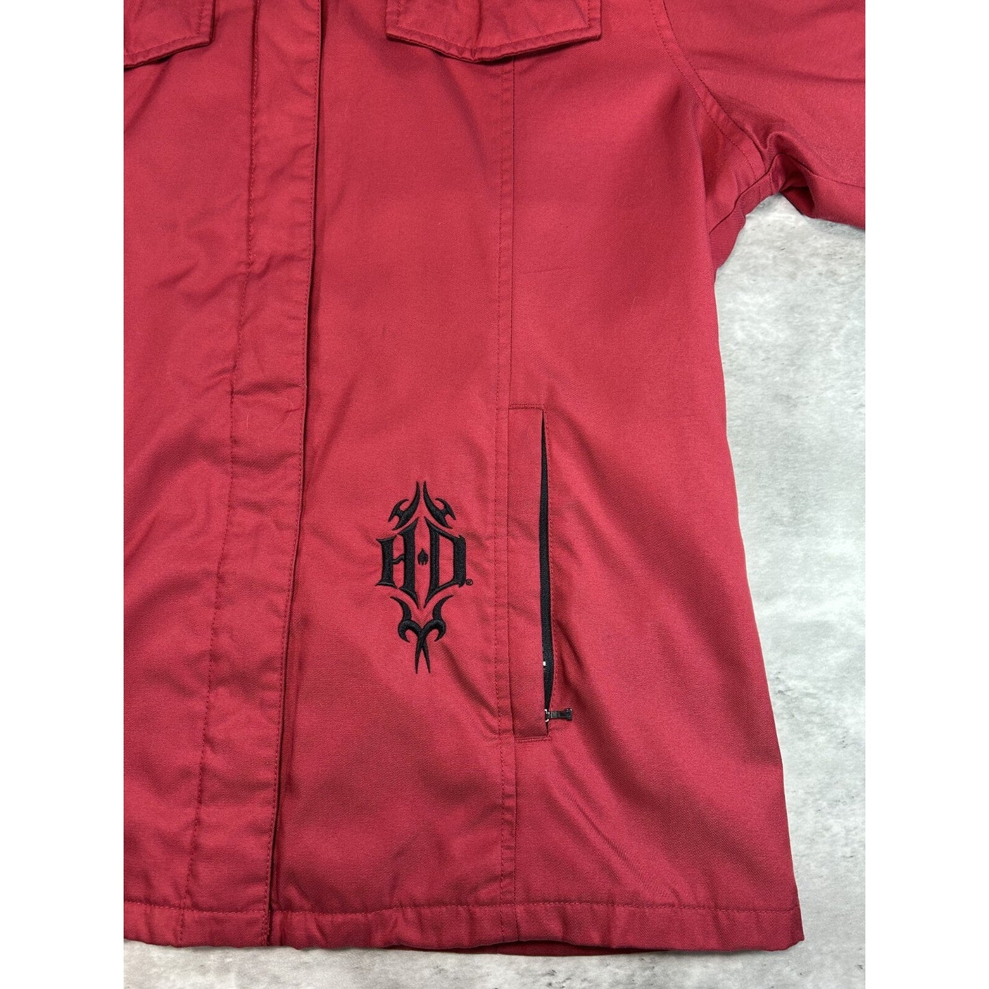 Vintage Y2K Harley Davidson Embroidered Eagle Nylon Jacket Size Medium Red