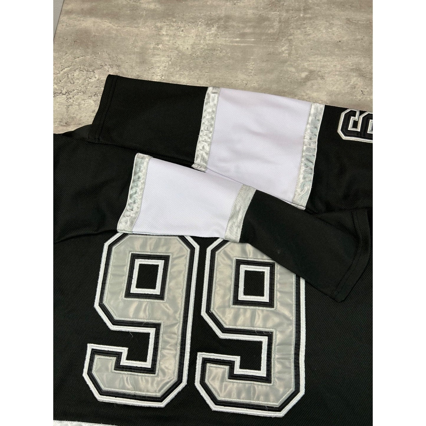 Vintage Wayne Gretzky #99 Los Angeles Kings NHL Stitched Jersey Size XL