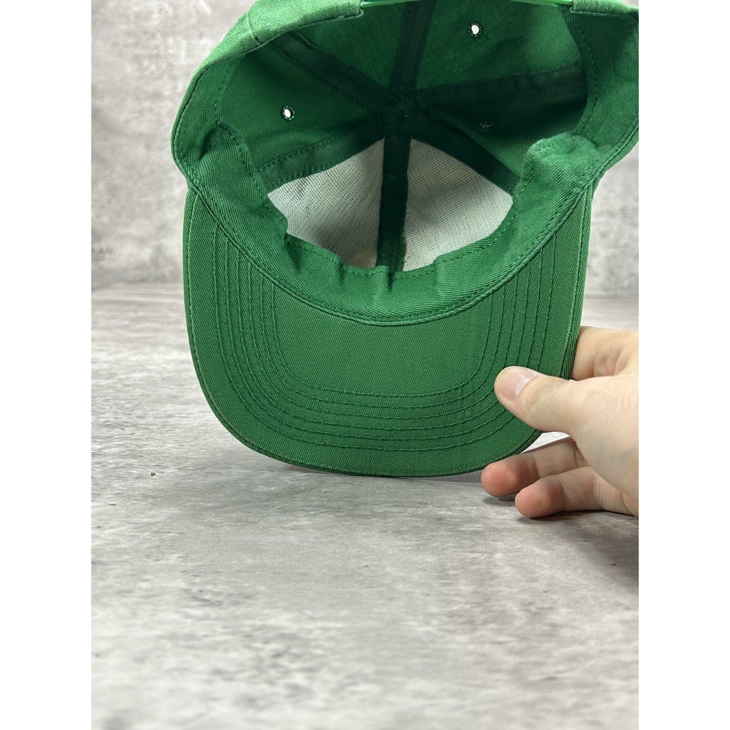 Vintage John Deere Tractors Embroidered Logo Snapback Hat OSFA YOUTH Green
