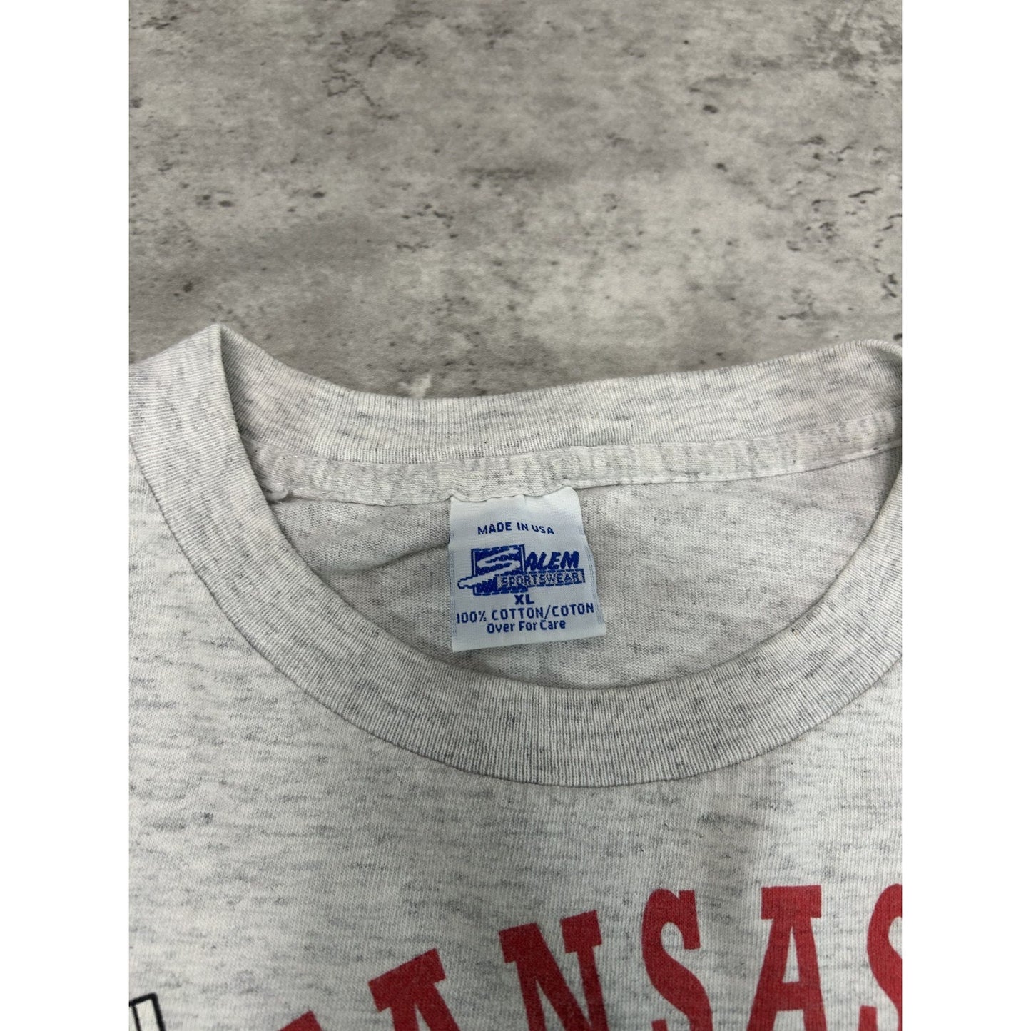 Vintage 90s Kansas City Chiefs NFL Spellout Helmet Graphic T-Shirt Size XL