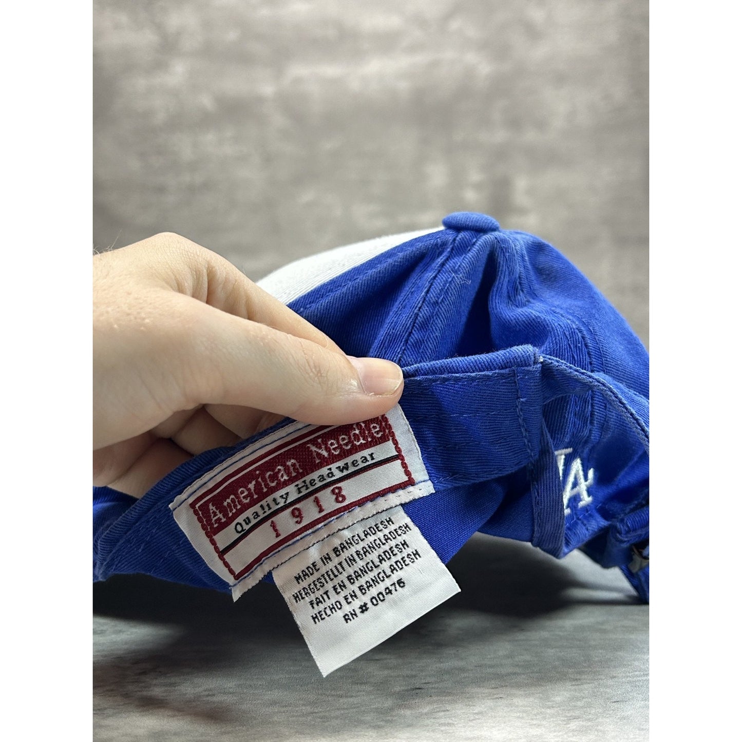 Vintage Los Angeles Dodgers MLB Embroidered Logo Baseball Strapback Hat OSFA