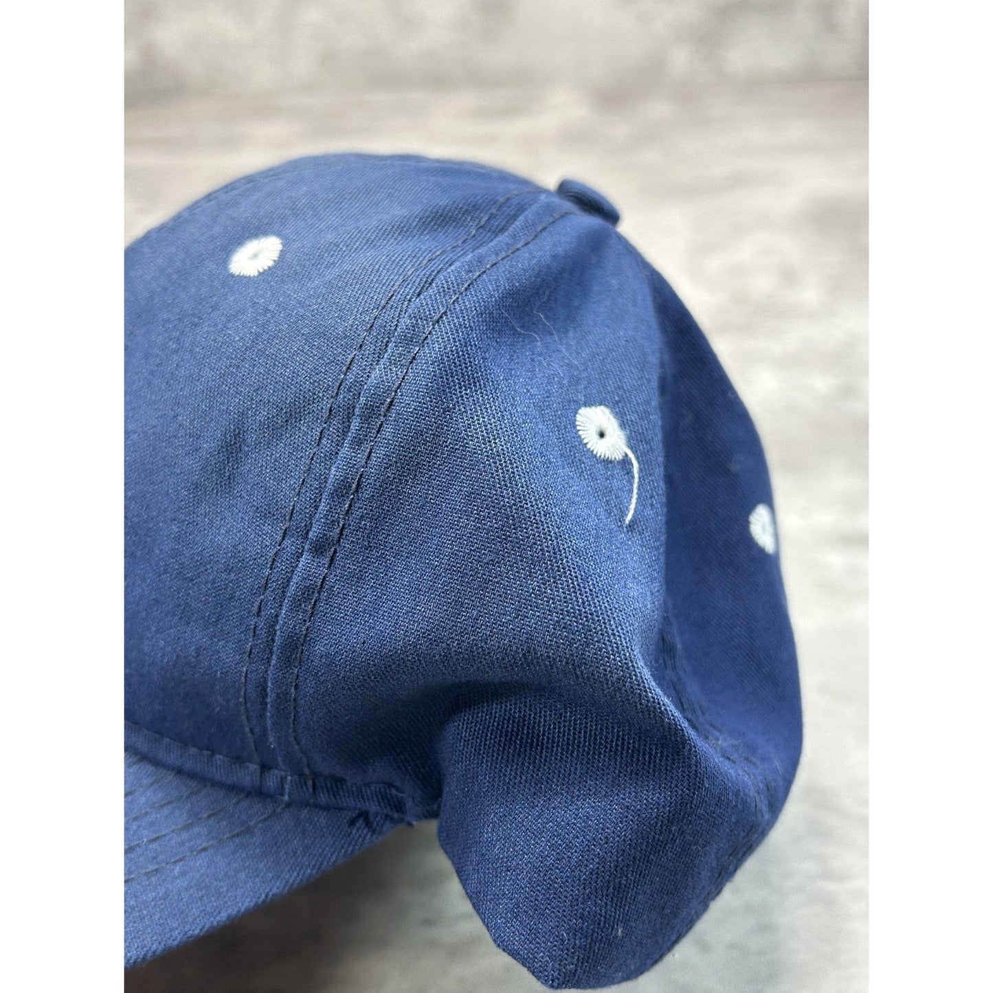 Vintage 90s Toronto Maple Leafs NHL Embroidered Logo Hockey Snapback Hat OSFA
