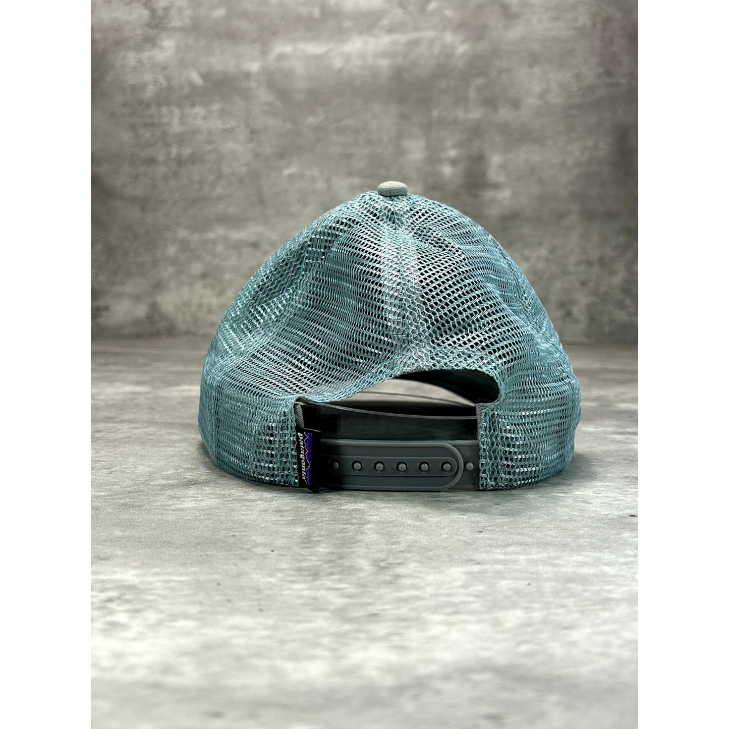 Patagonia Embroidered Patch Trucker Snapback Hat OSFA Gray/Blue