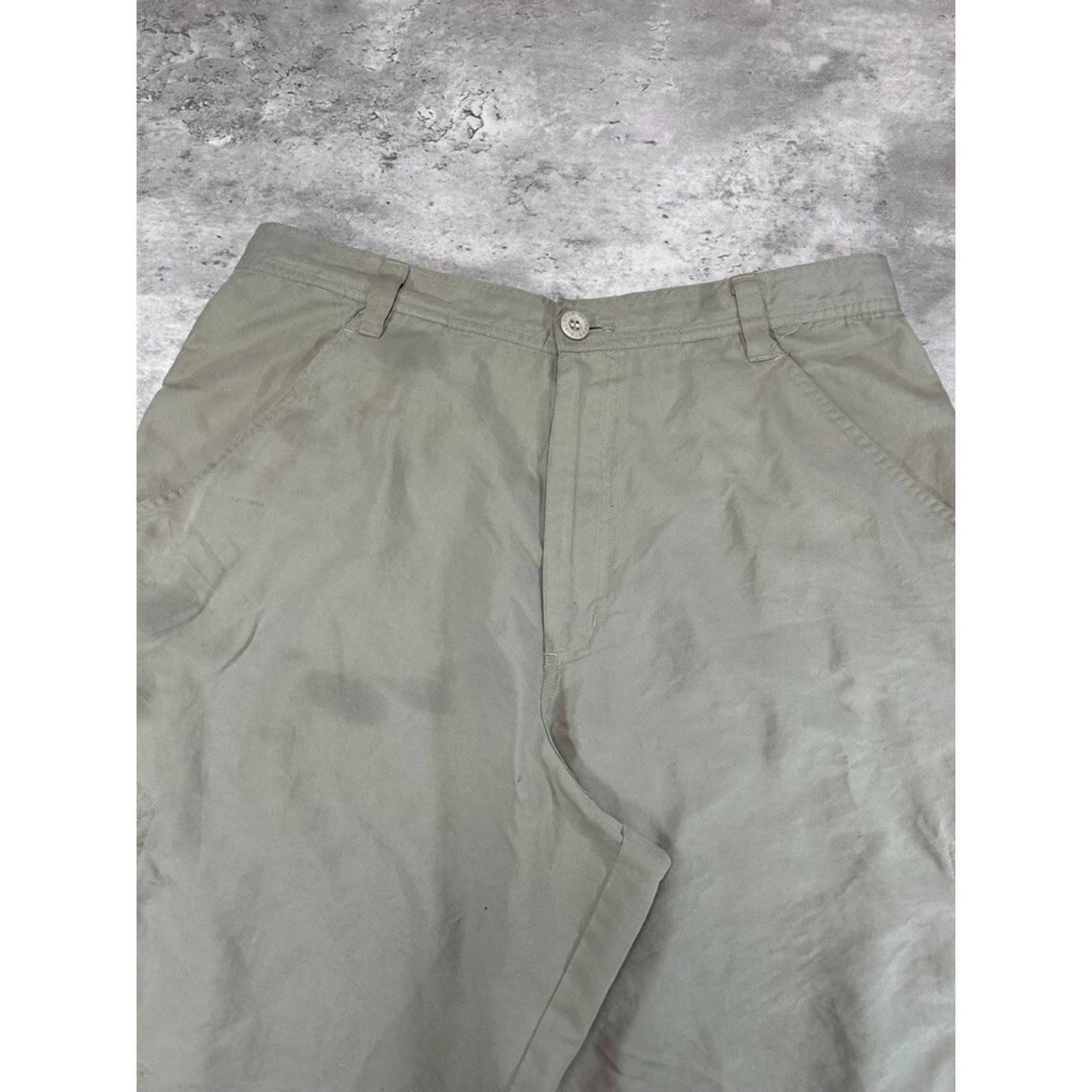 Vintage R2 Tactical Multi Pocket Nylon Cargo Shorts Size 34 Beige