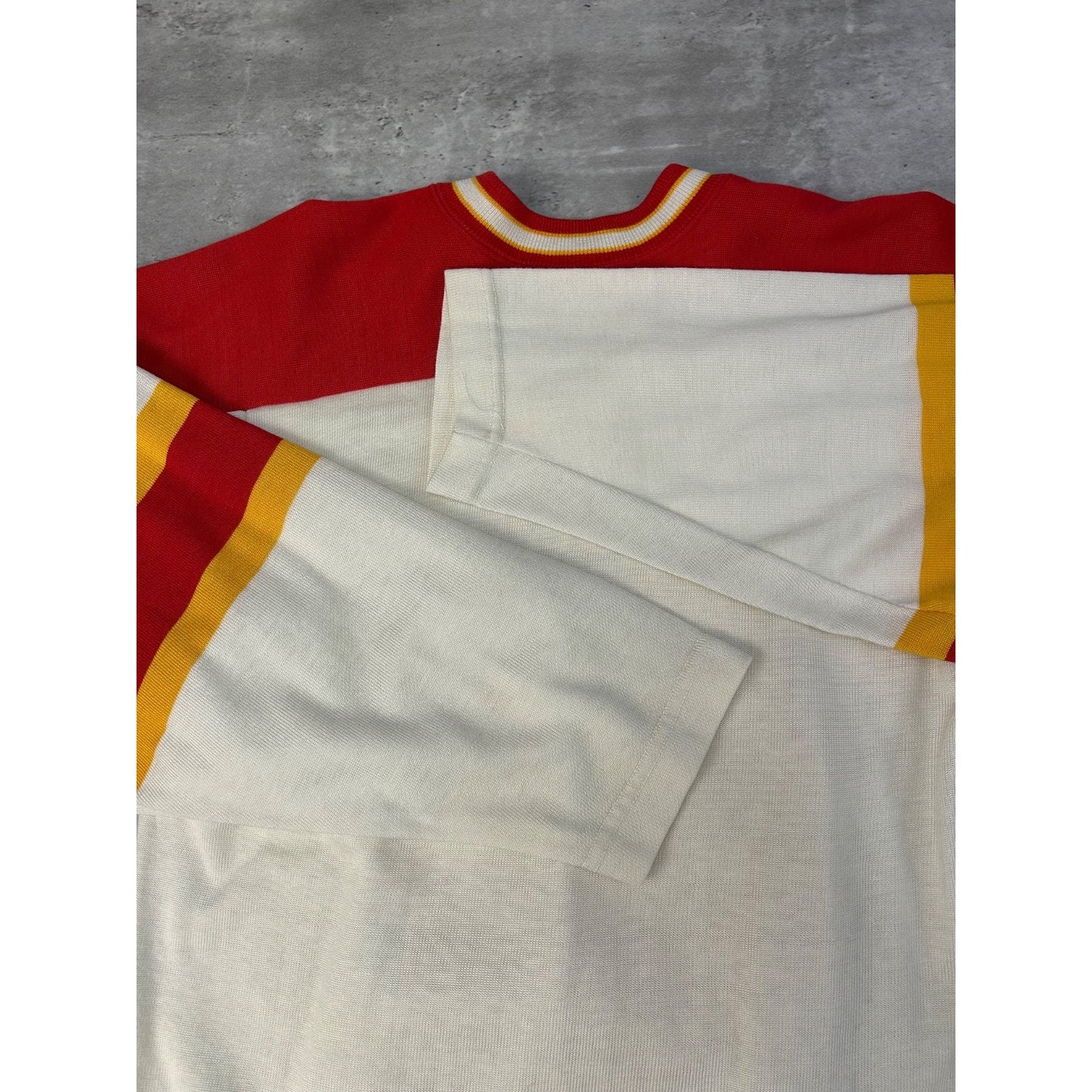 Vintage 70s/80s Calgary Flames NHL Stitched Hockey Jersey Size Small