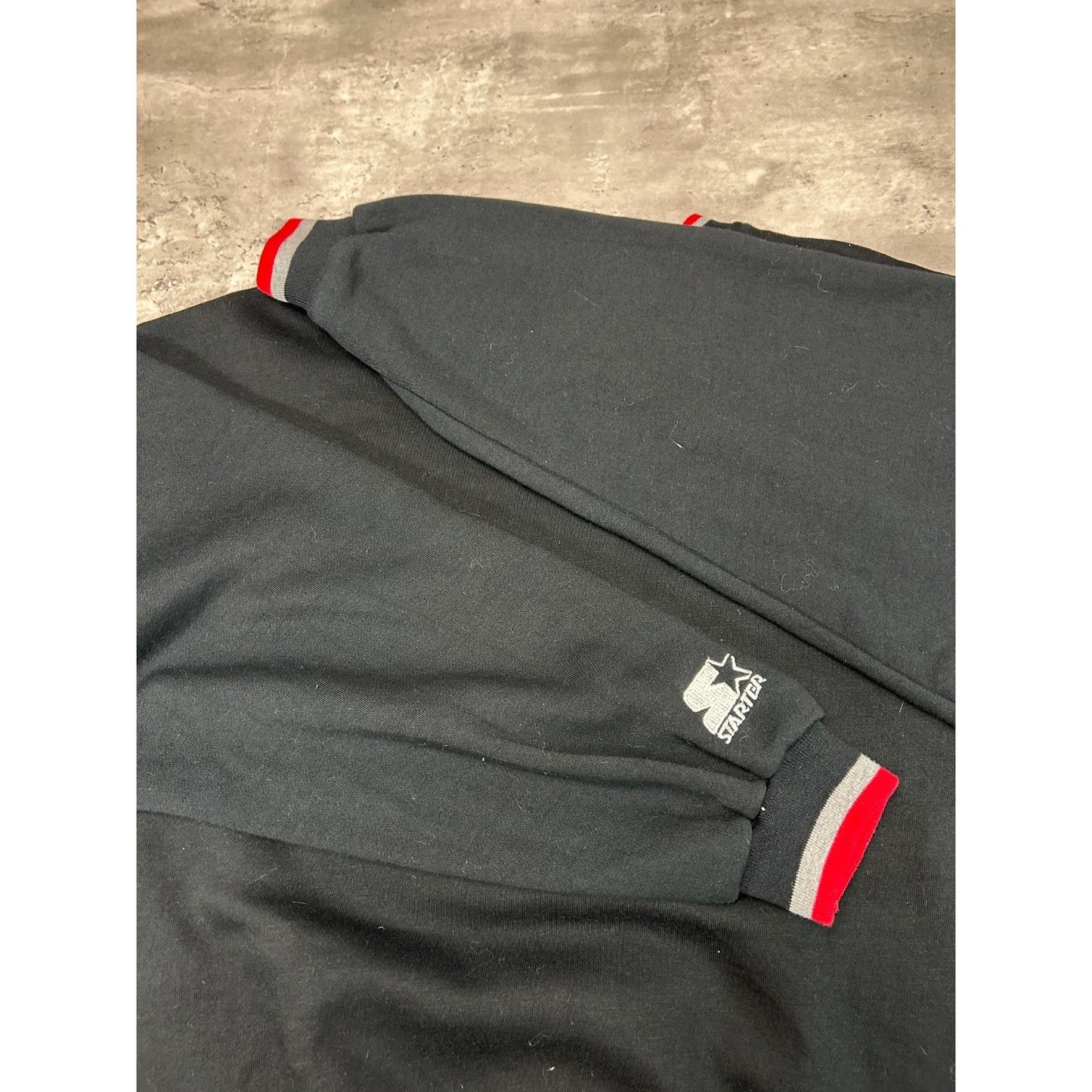 Vintage 90s Chicago Blackhawks NHL Embroidered Starter Sweatshirt Size 2XL