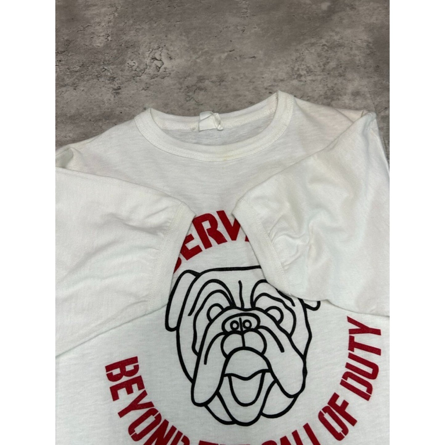 Vintage 1980s US Marines Beyond The Call Of Duty Ringer T-Shirt Size Medium