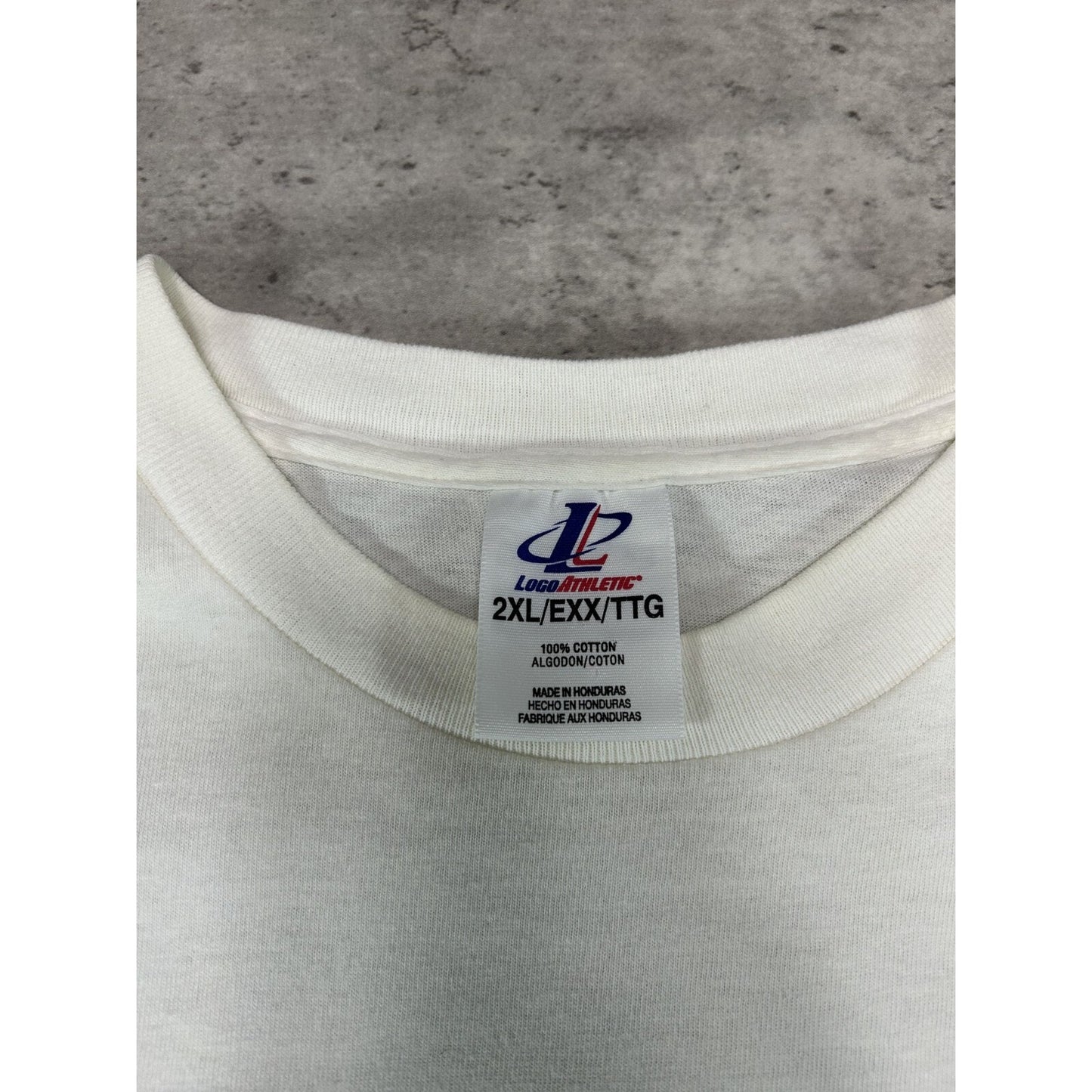 Vintage 2000 Brickyard 400 Nascar Car Graphic Race T-Shirt Size 2XL White
