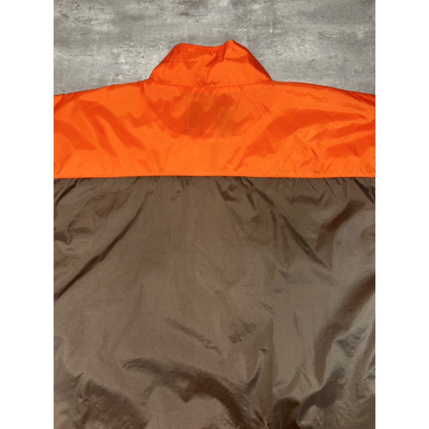 Vintage Cleveland Browns NFL Embroidered Logo Full Zip Nylon Jacket Size XL