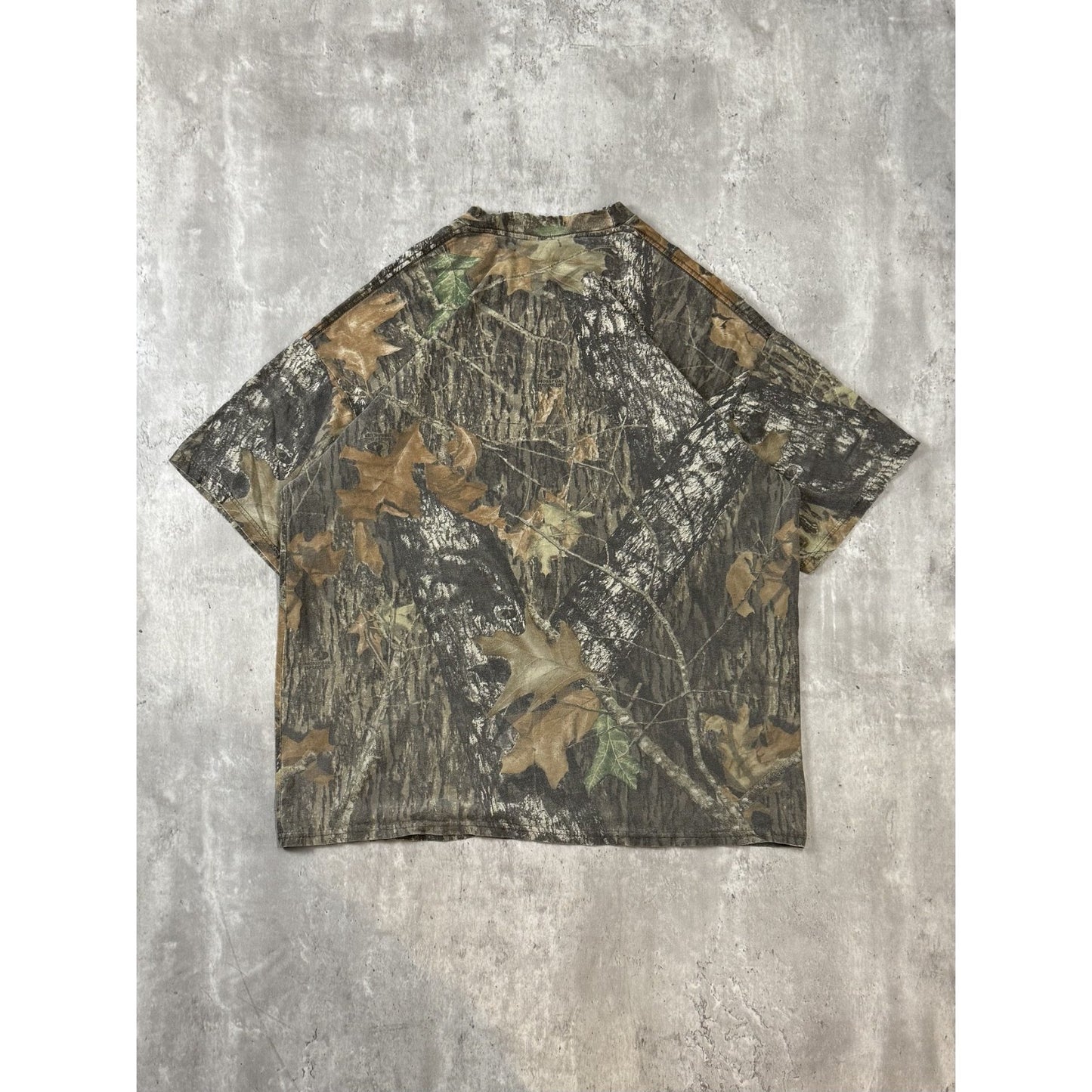 Vintage Mossy Oak Break Up Tree Camo Hunting Pocket T-Shirt Size XL