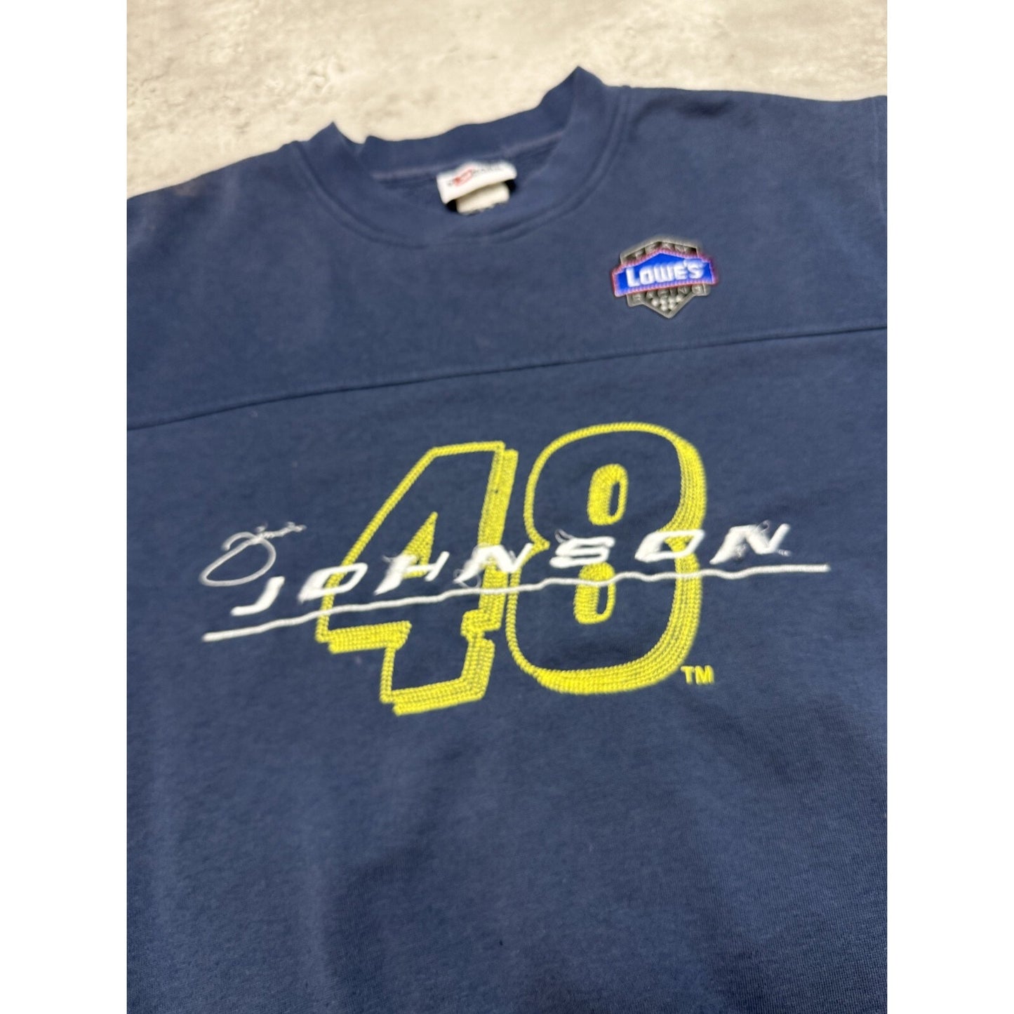 Vintage Jimmie Johnson #48 NASCAR Lowes Racing Graphic Sweatshirt Size Large