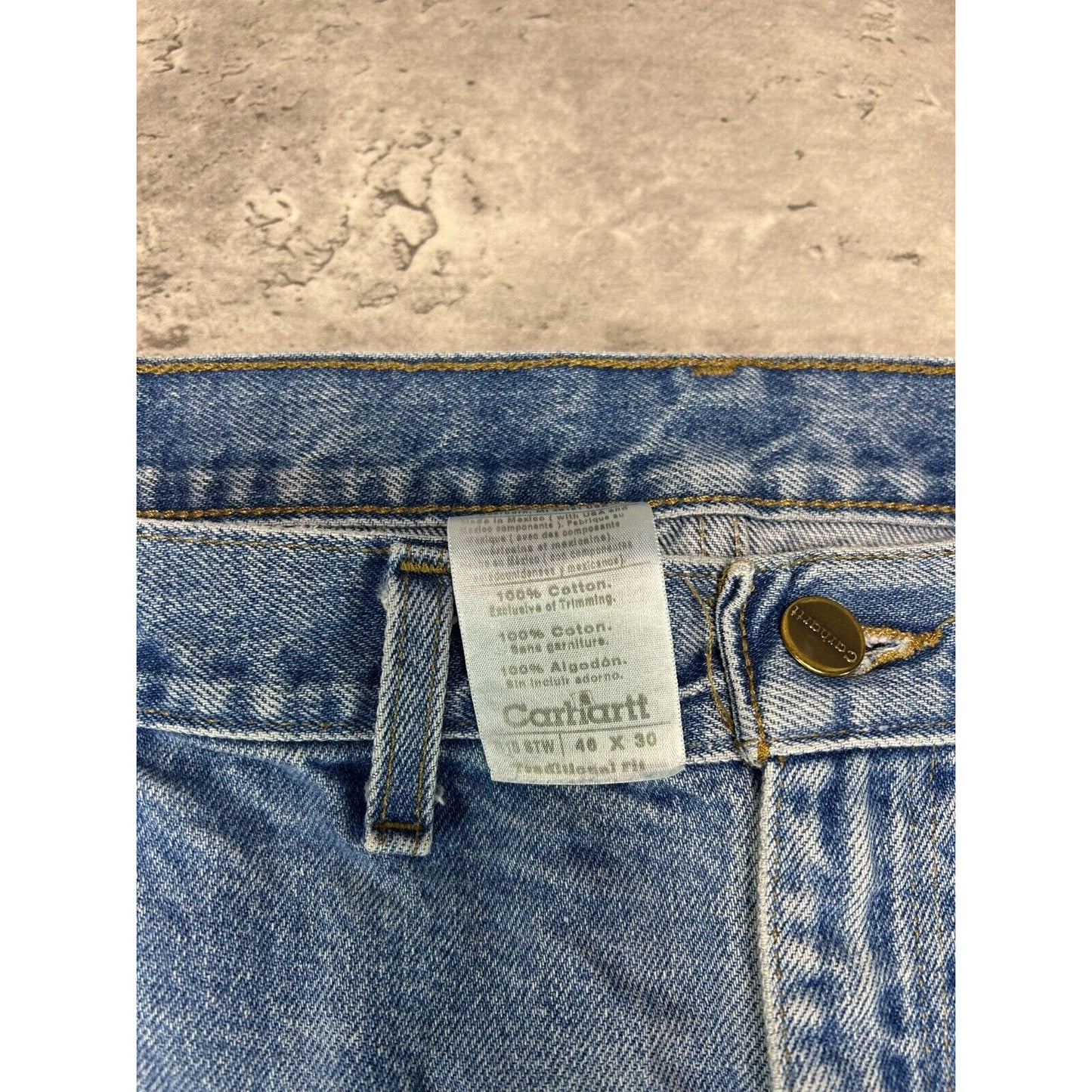 Vintage Carhartt Traditional Fit Light Wash Workwear Denim Pants Size 45 Blue