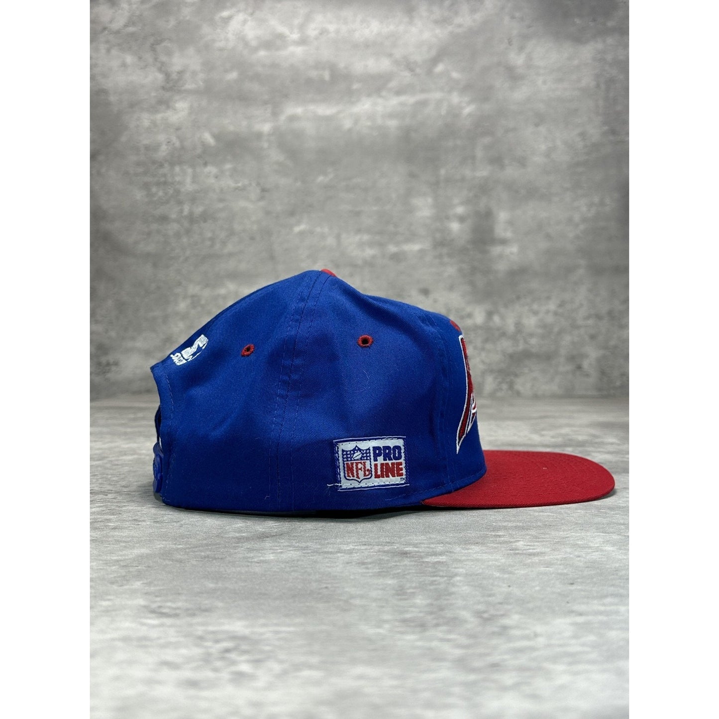 Vintage 90s New England Patriots NFL Embroidered Spellout Logo Snapback Hat OSFA