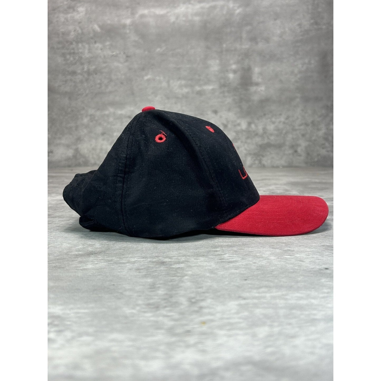 Vintage 90s Lexus Embroidered Logo Two Tone Snapback Hat OSFA Black/Red