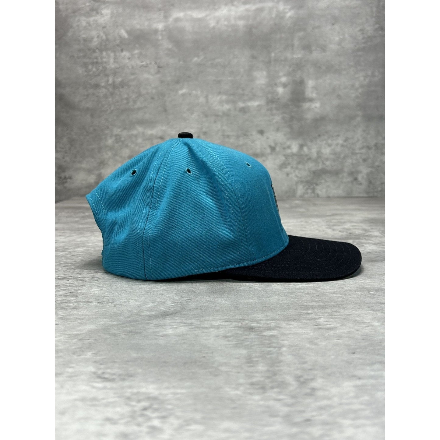 Vintage 90s Florida Marlins MLB Embroidered Logo Baseball Snapback Hat OSFA