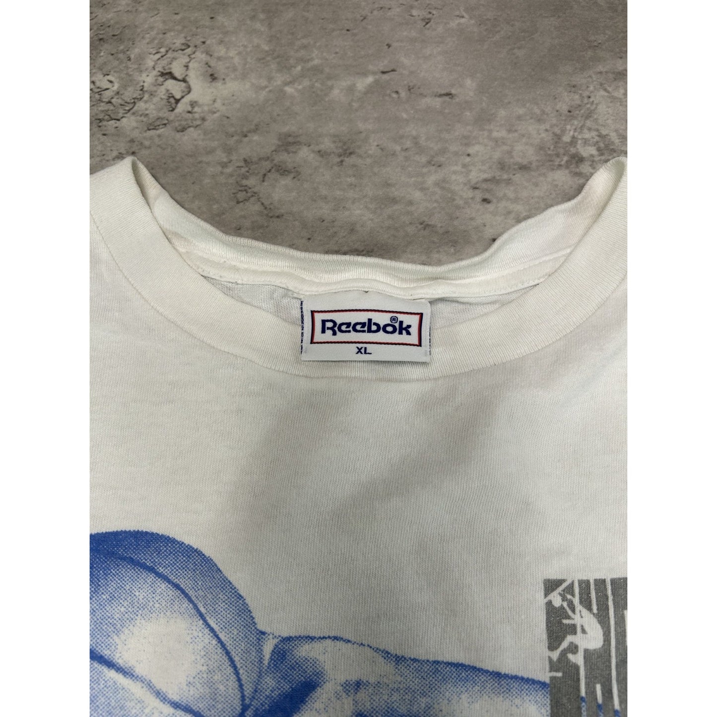 Vintage 90s Shaquille O'Neal Reebok Monster Dunk Graphic T-Shirt Size XL