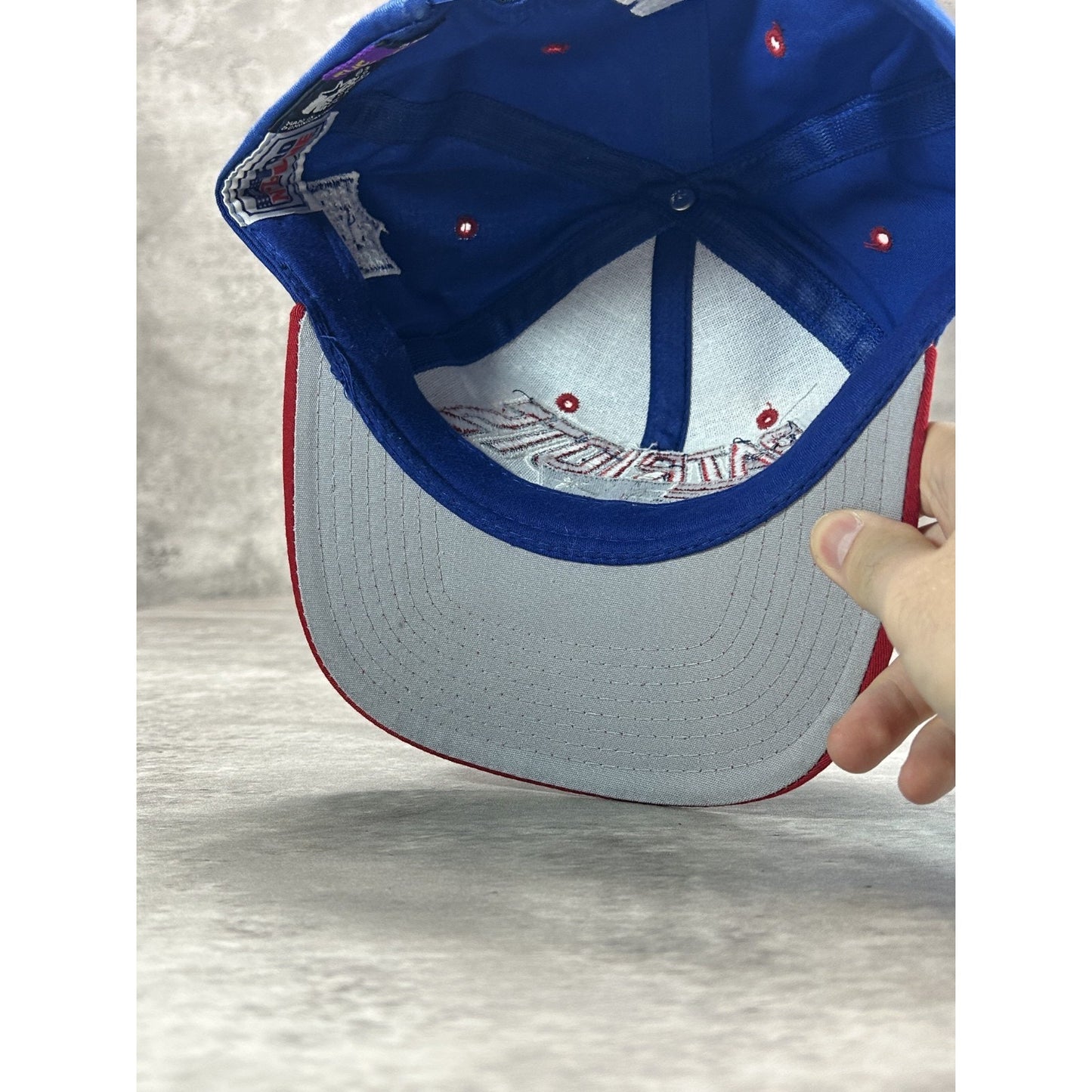Vintage 90s New England Patriots NFL Embroidered Spellout Logo Snapback Hat OSFA