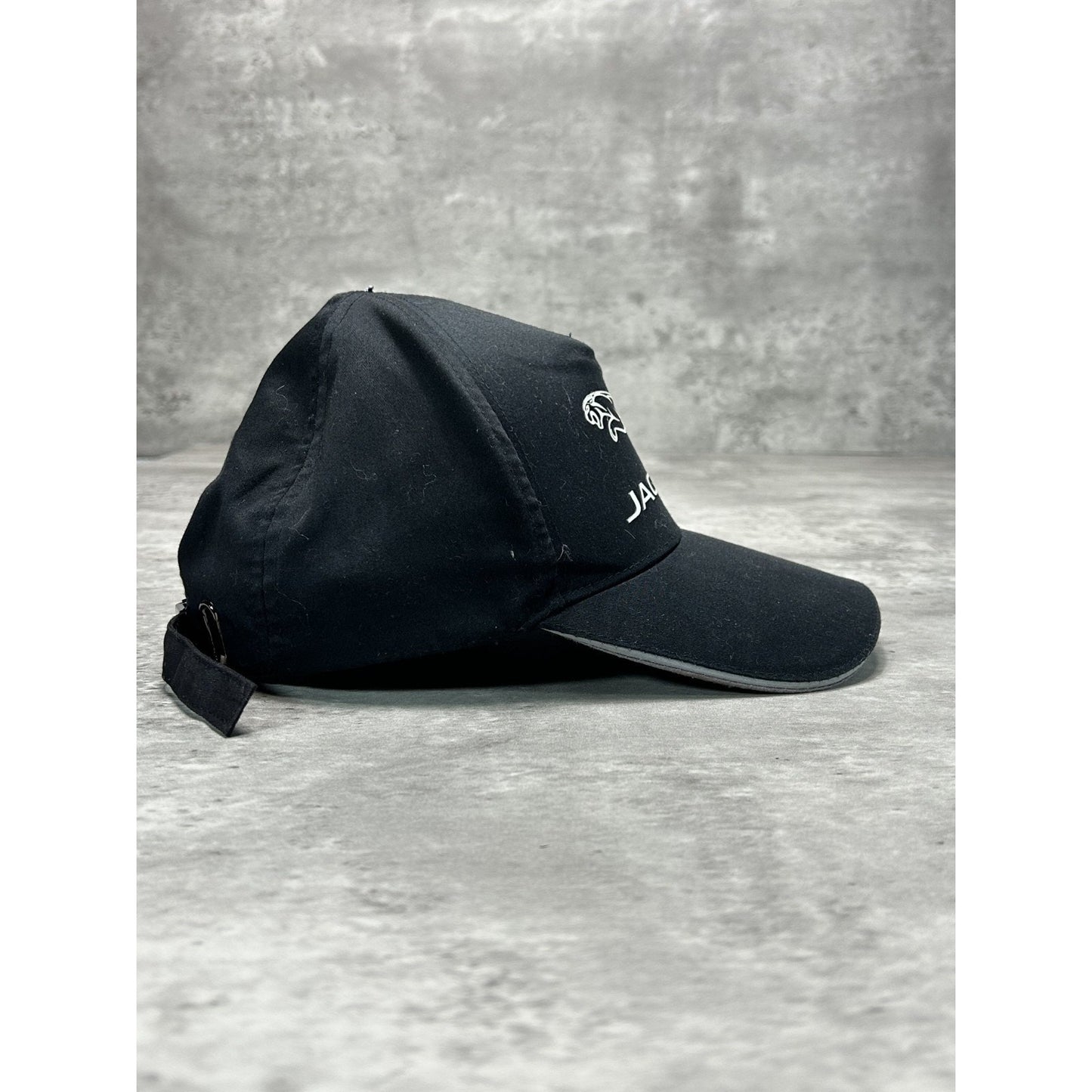 Vintage Jaguar Graphic Logo Car Promo Strapback Hat OSFA Black