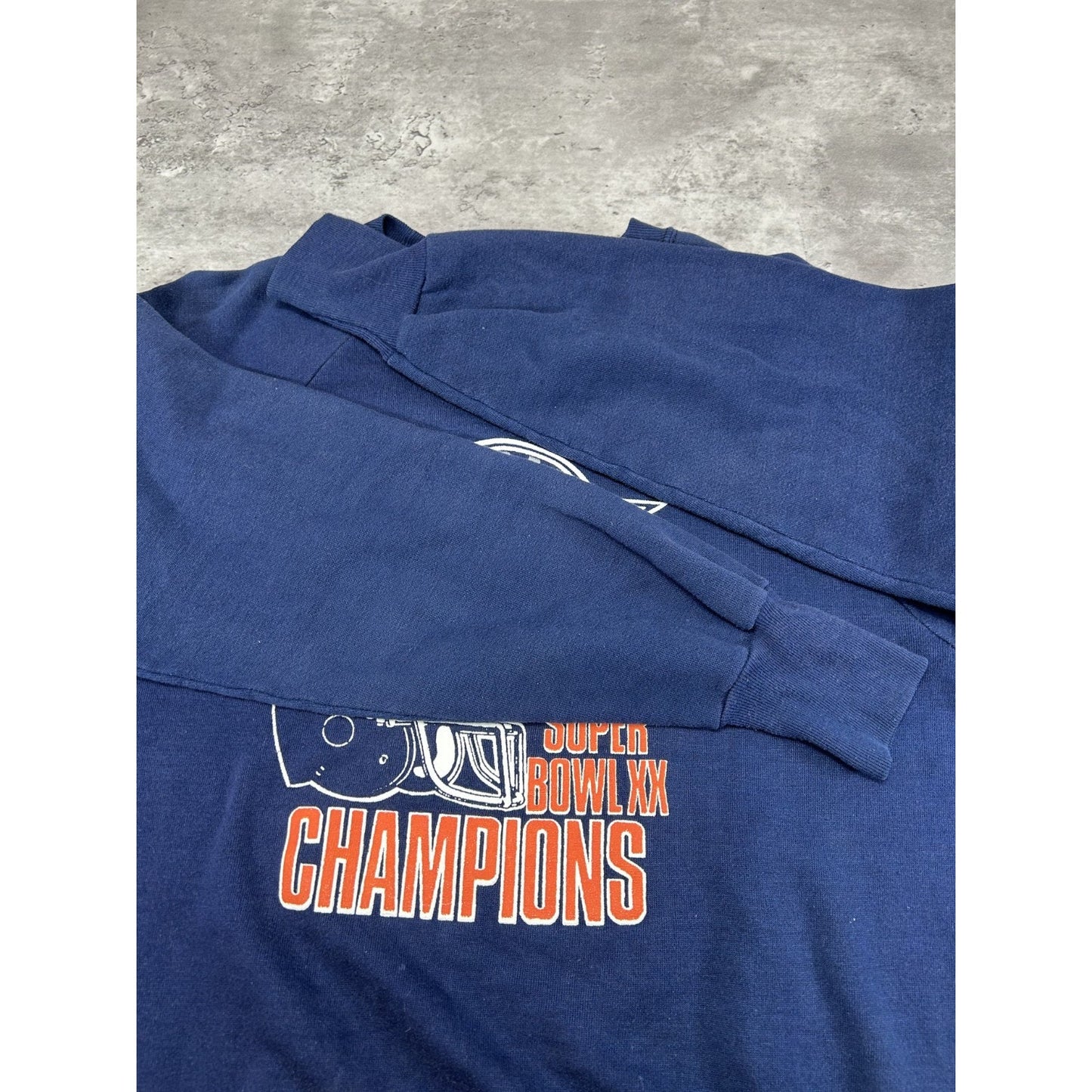 Vintage 1985 Chicago Bears NFL Super Bowl XX Champs Football Sweatshirt Sz Large