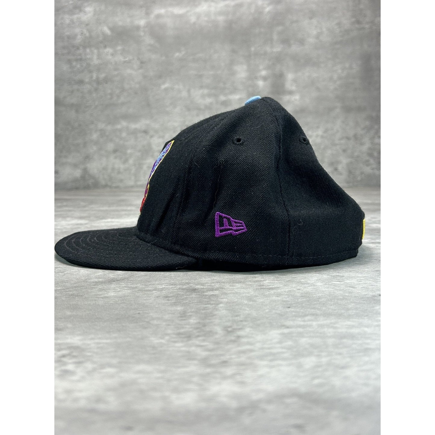 Cleveland Indians MLB Abstract Color Embroidered Logo Baseball Fitted Hat 7 3/8