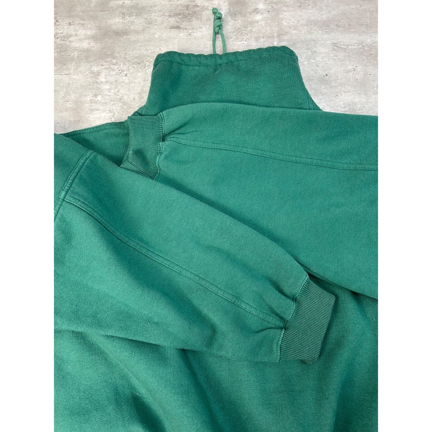 Vintage 90s Wildlife Conservation Embroidered Eagle Crest Sweatshirt Size XL