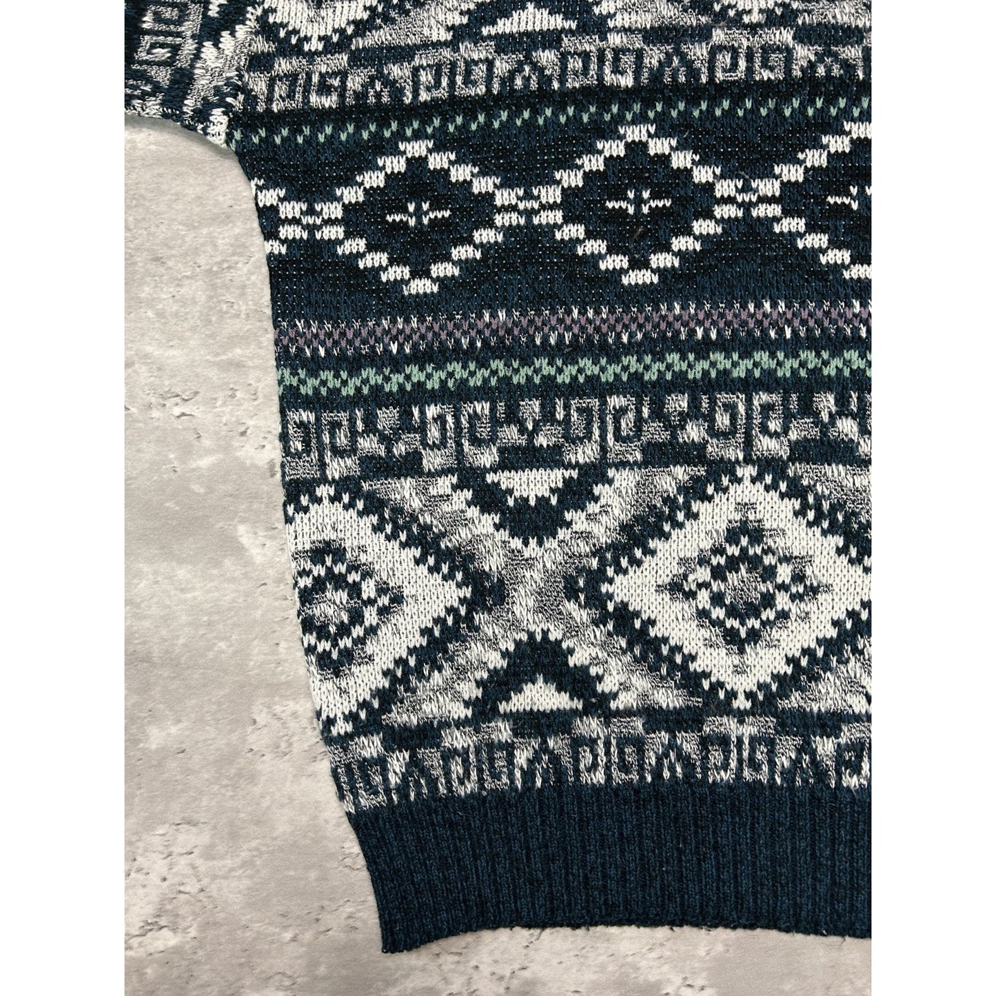 Vintage Michael Gerard Geometric Stripe Print Knit Sweater Size Medium