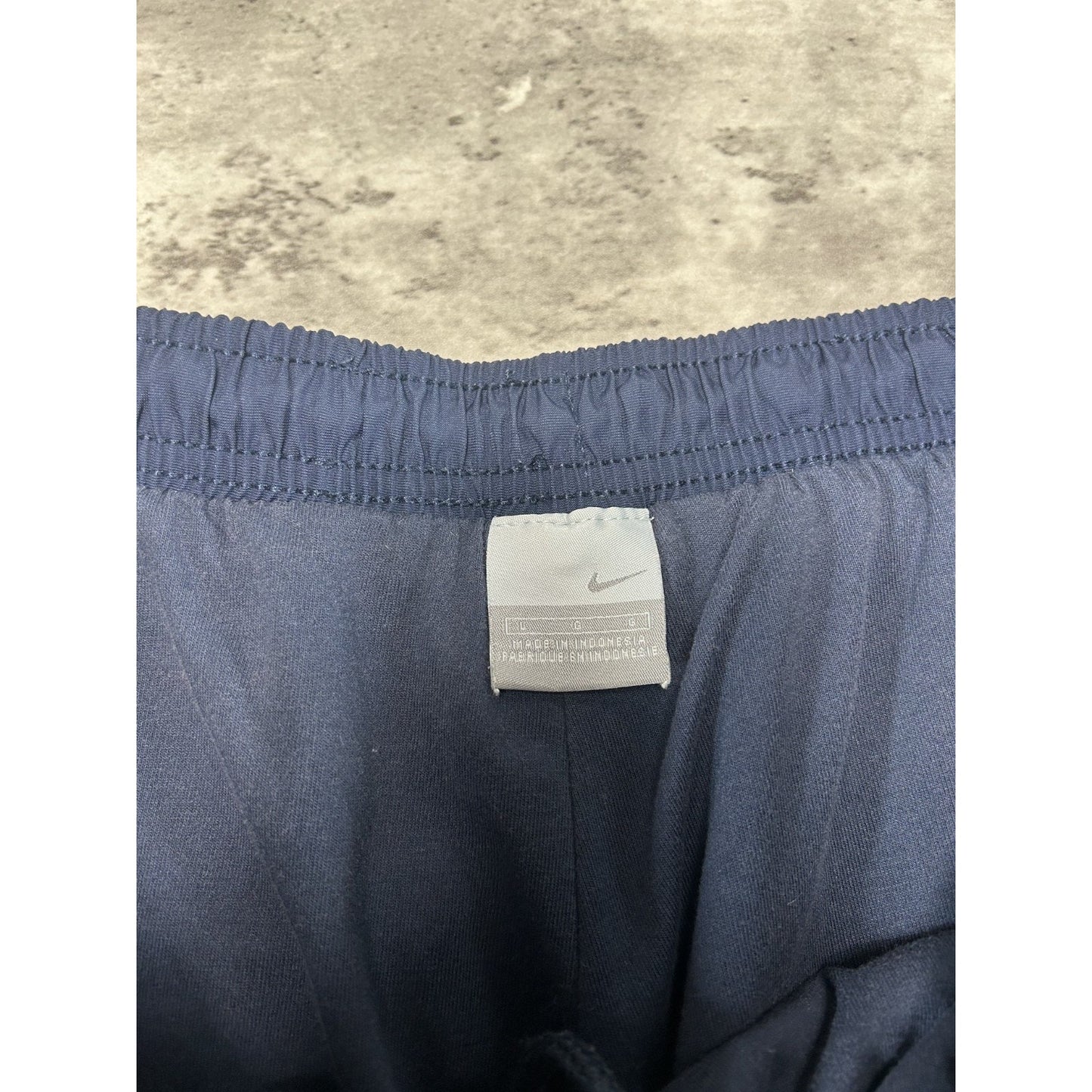 Vintage 2000s Nike Embroidered Swoosh Nylon Track Pants Size Large