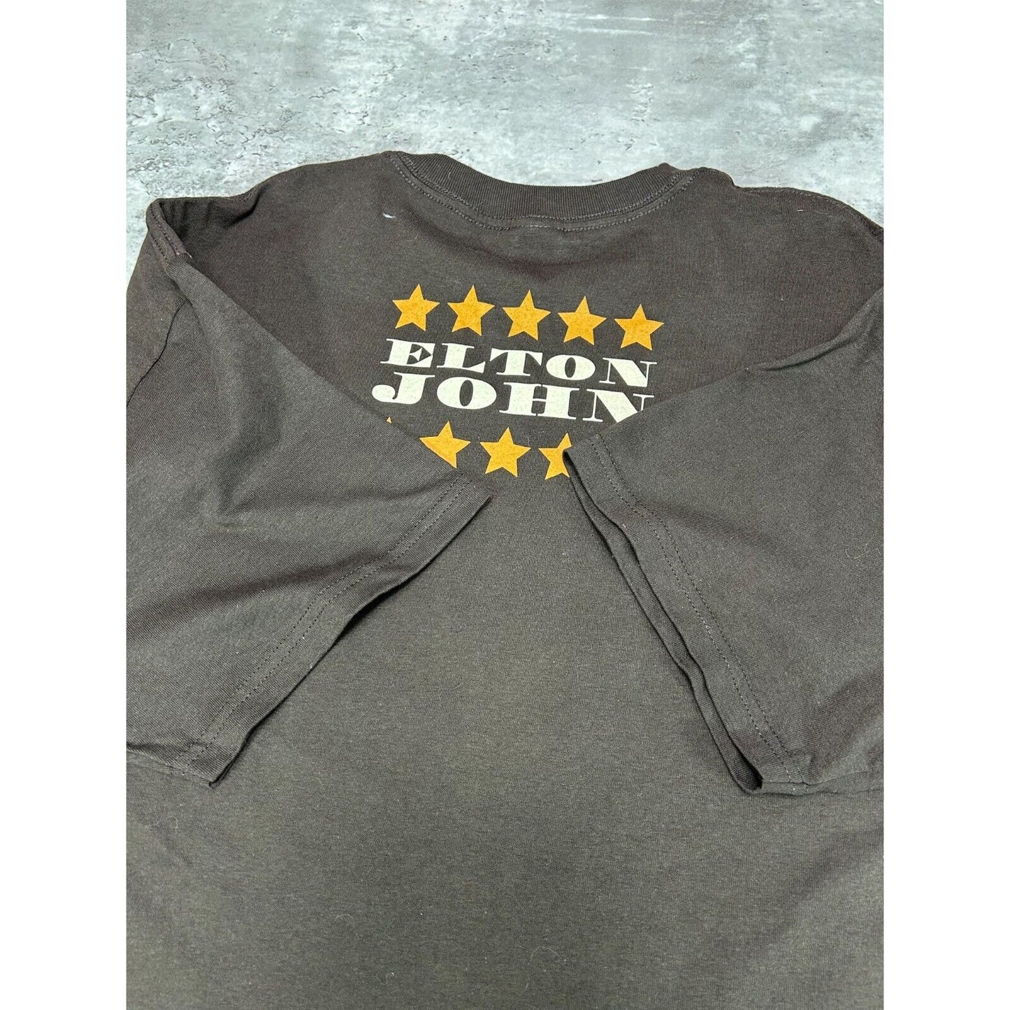Vintage Elton John Rock Music Portrait Graphic T-Shirt Size XL Brown