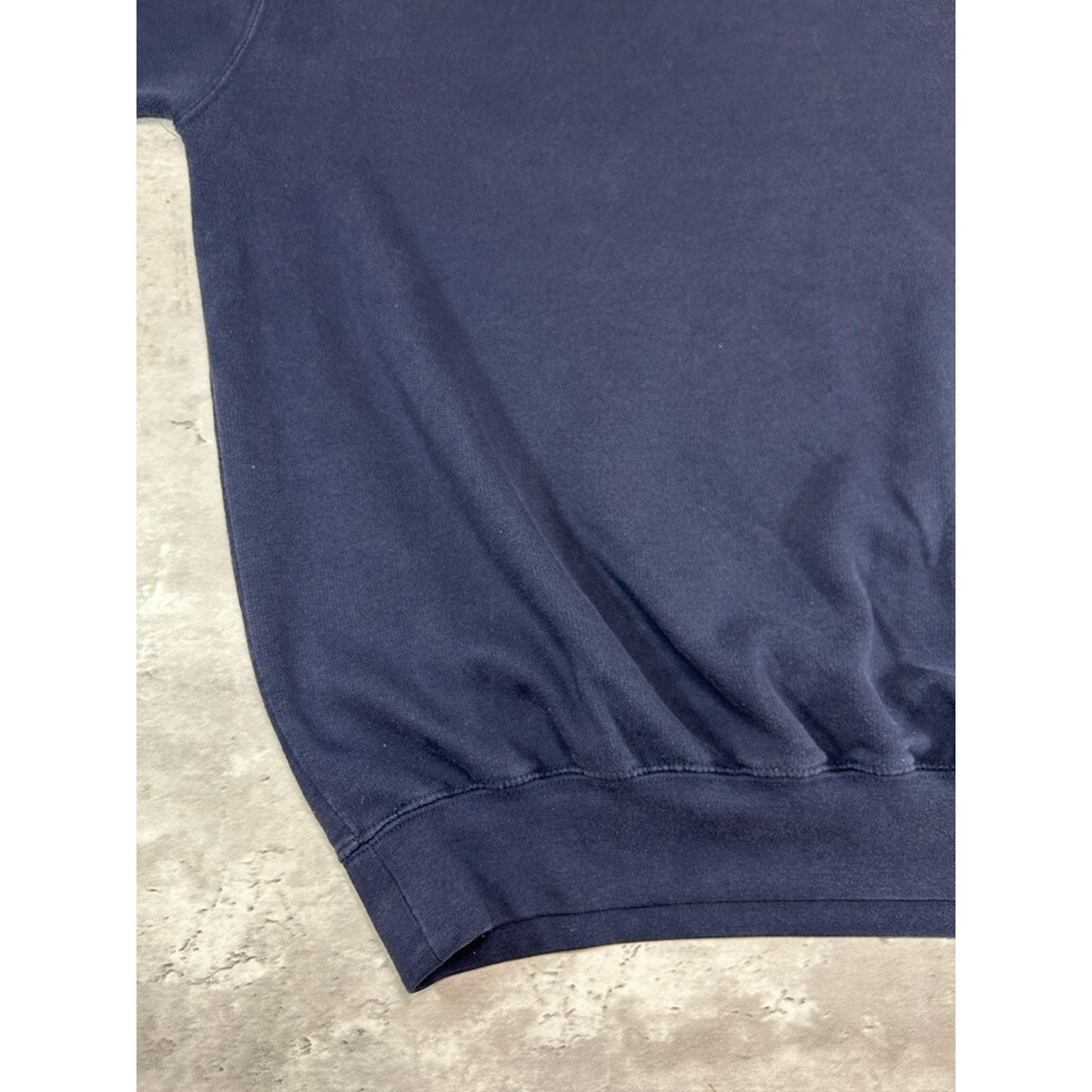 Vintage Chicago Bears NFL Embroidered Spellout Football Sweatshirt Size XL Blue