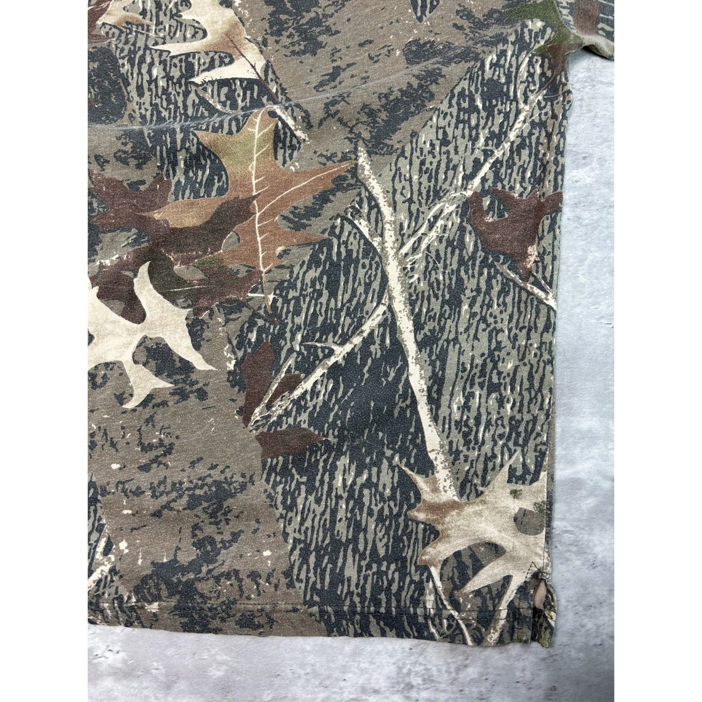 Vintage Old Mill Tree Camo Pocket Long Sleeve Hunting T-Shirt Size XL