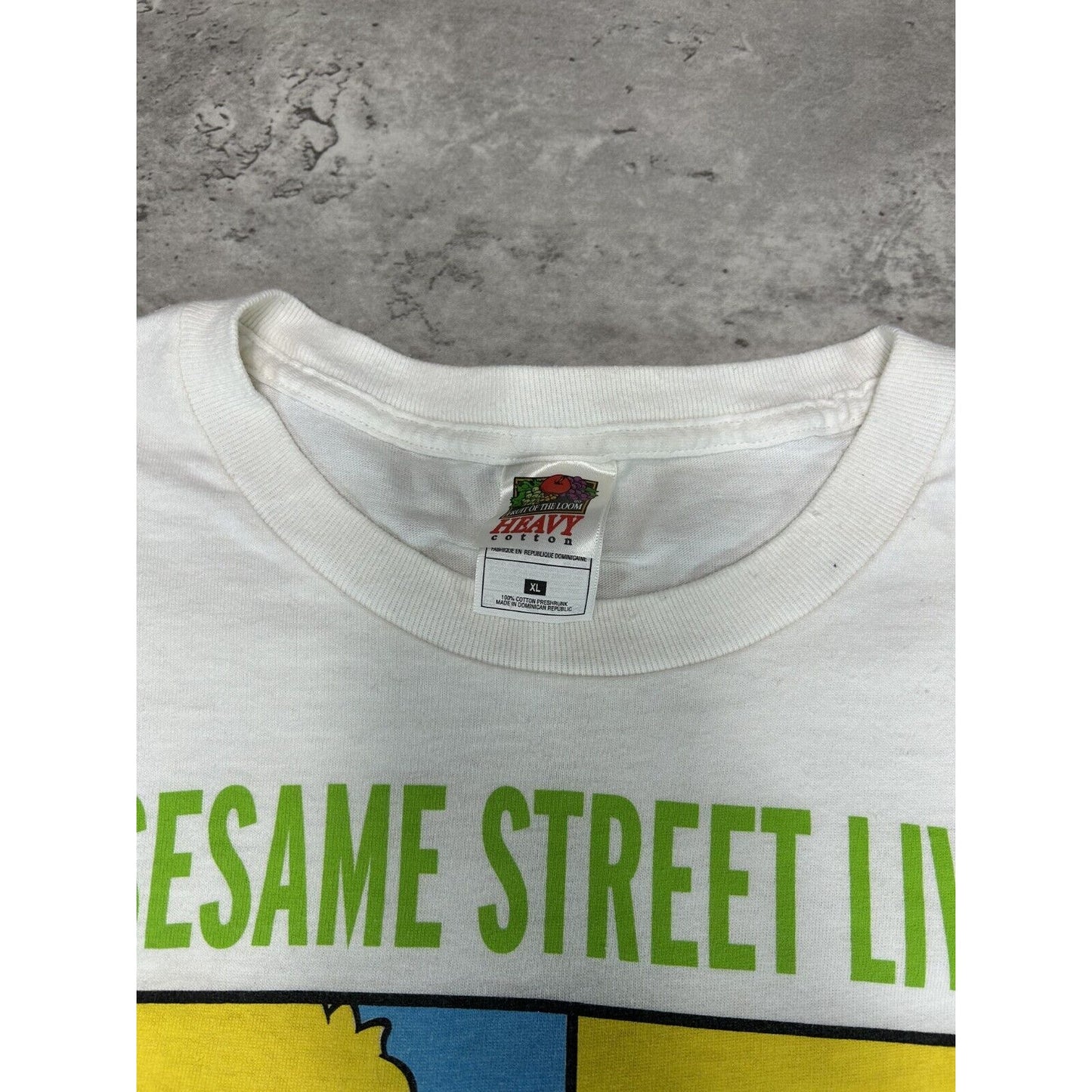 Vintage 90s Sesame Street Live Elmo Character Graphic T-Shirt Size XL White