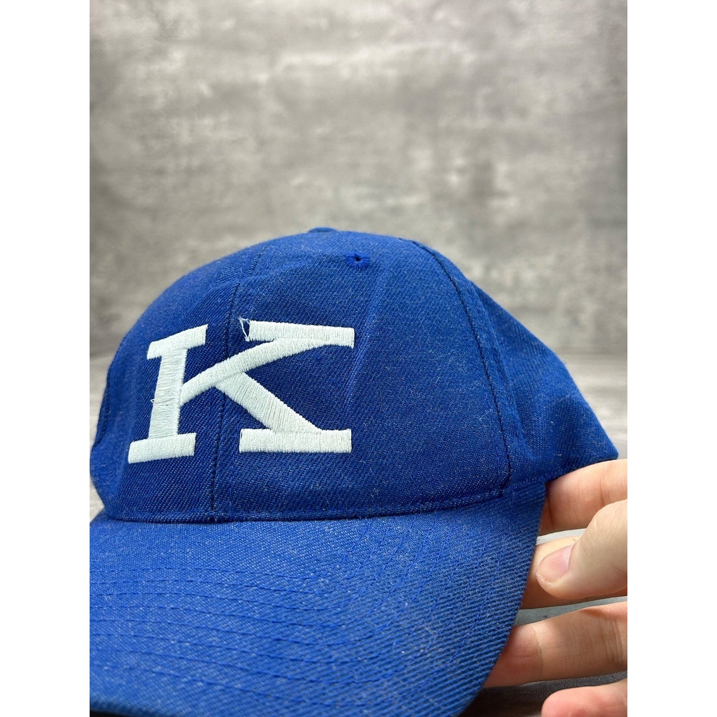 Vintage 90s Kentucky Wildcats NCAA Embroidered Logo Snapback Hat OSFA