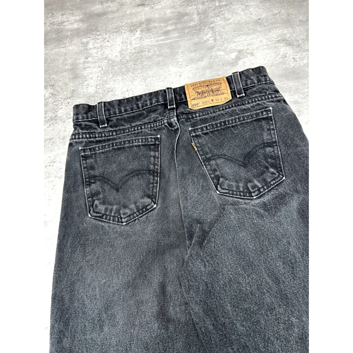 Vintage 80s/90s Levis 550 Orange Tab Tapered Leg Black Denim Pants Size 30W