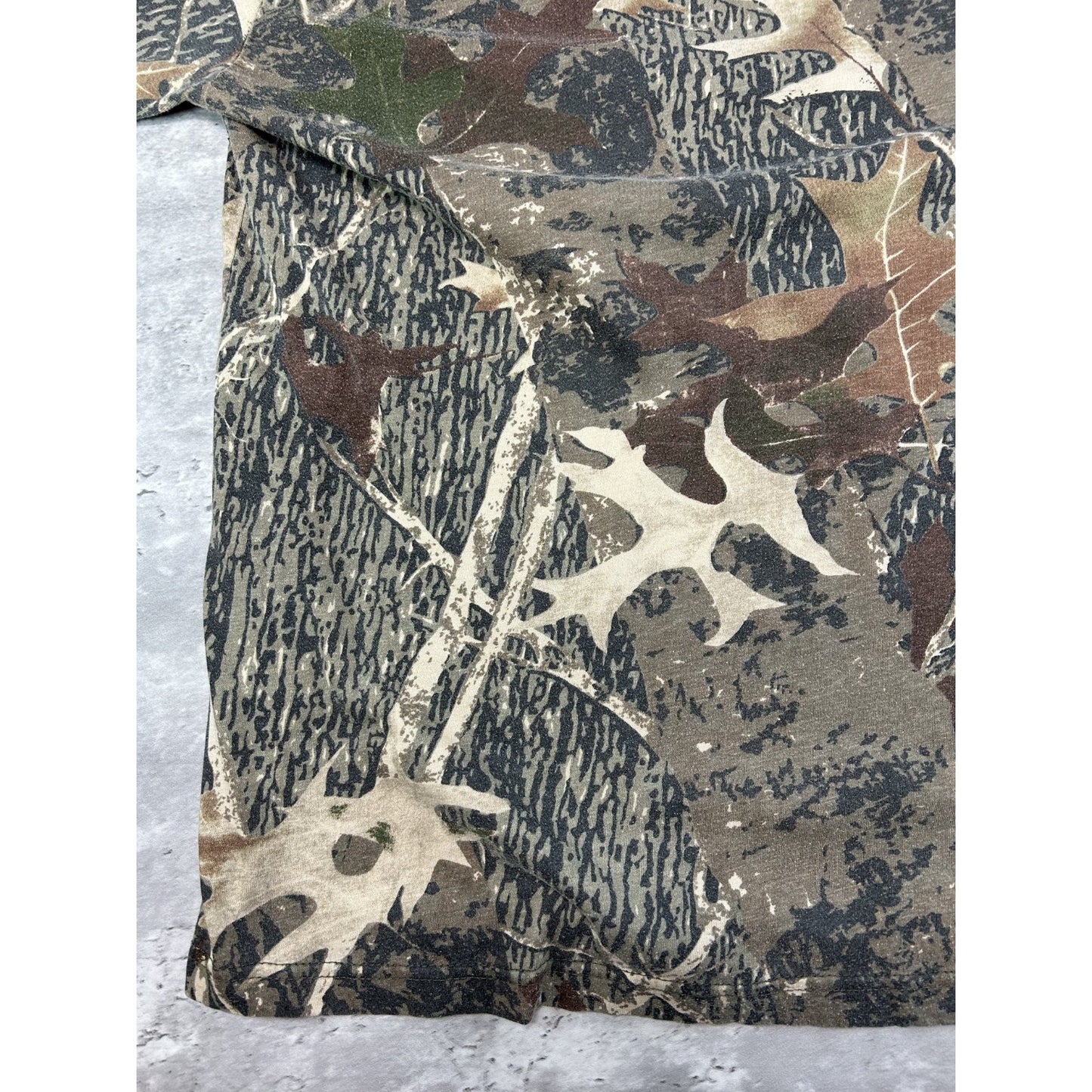 Vintage Old Mill Tree Camo Pocket Long Sleeve Hunting T-Shirt Size XL