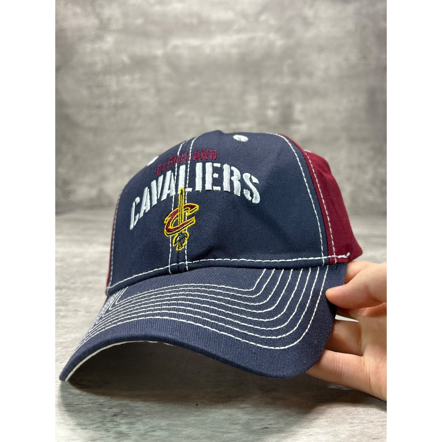 Vintage Cleveland Cavaliers NBA Embroidered Spellout Logo Strapback Hat OSFA