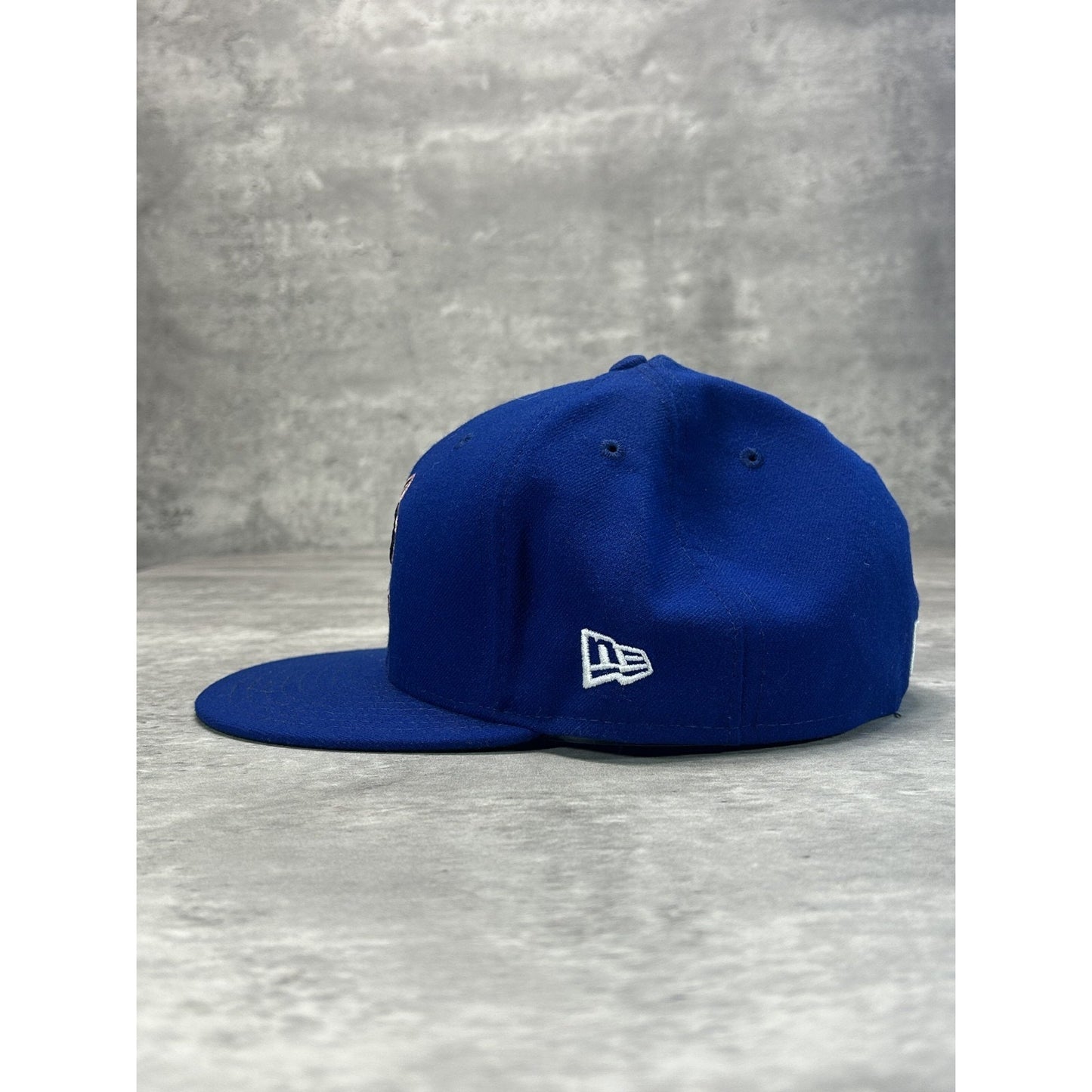 Columbus Catfish MiLB Embroidered Logo Baseball Fitted Hat 7 1/2 Blue