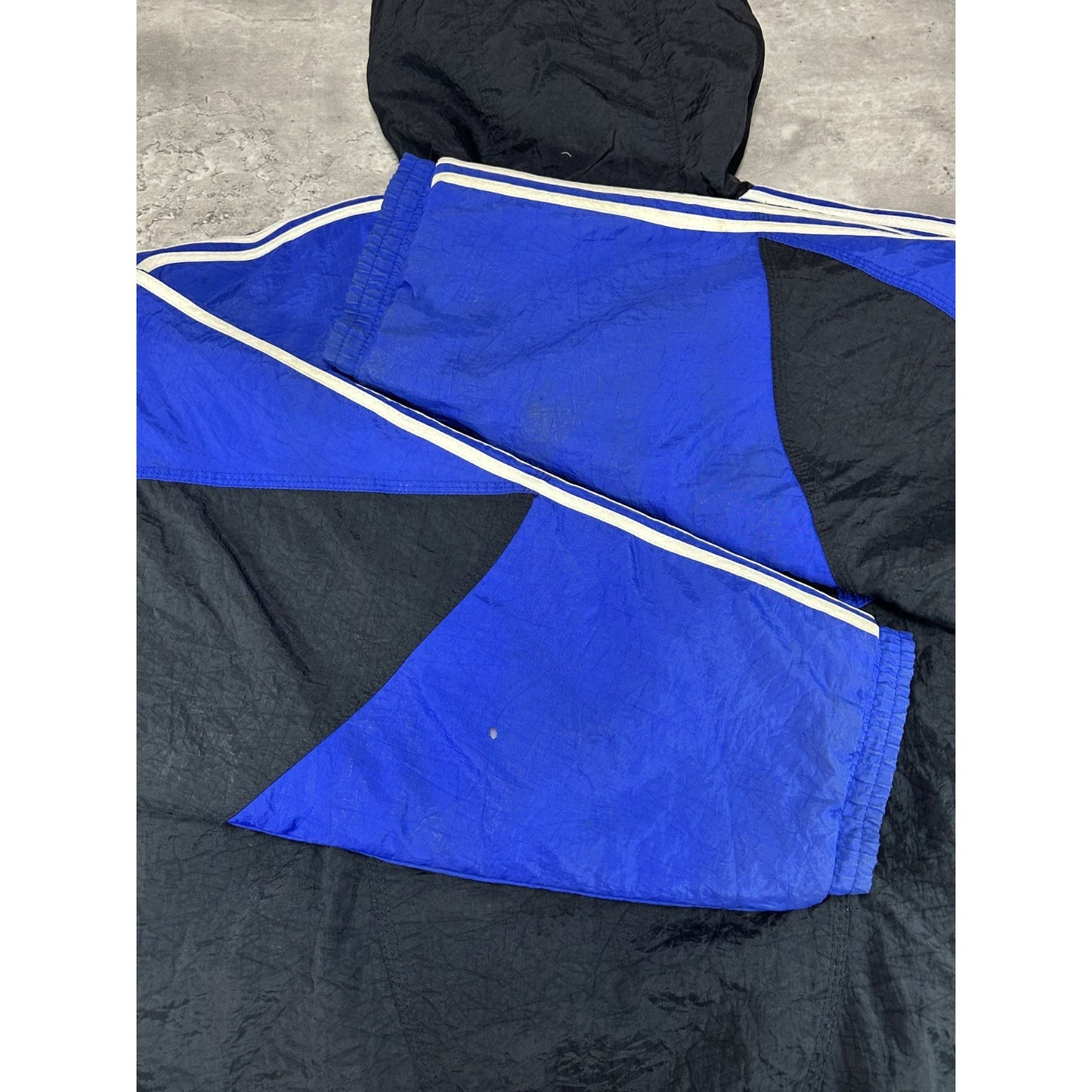 Vintage 90s Adidas Embroidered Spellout Insulated Nylon Hooded Jacket Size Large